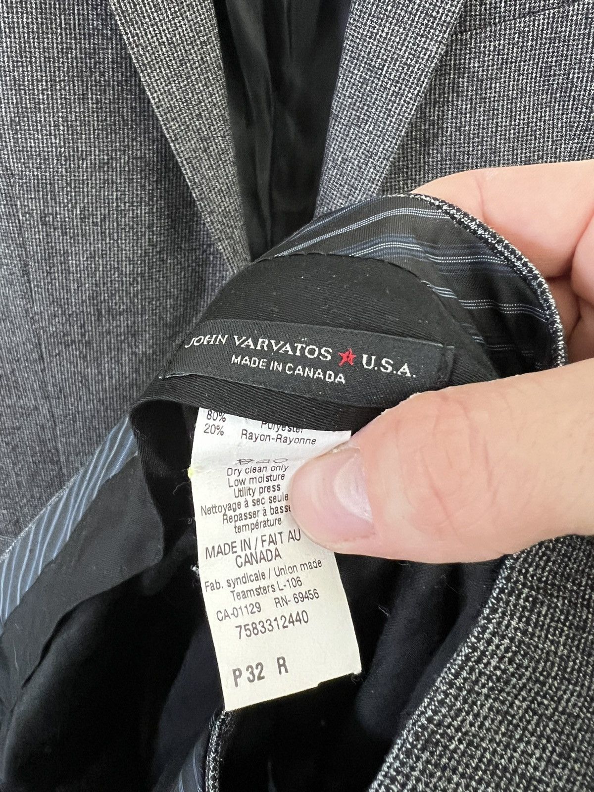 John Varvatos John Varvatos Suit Size 34R - 5 Thumbnail