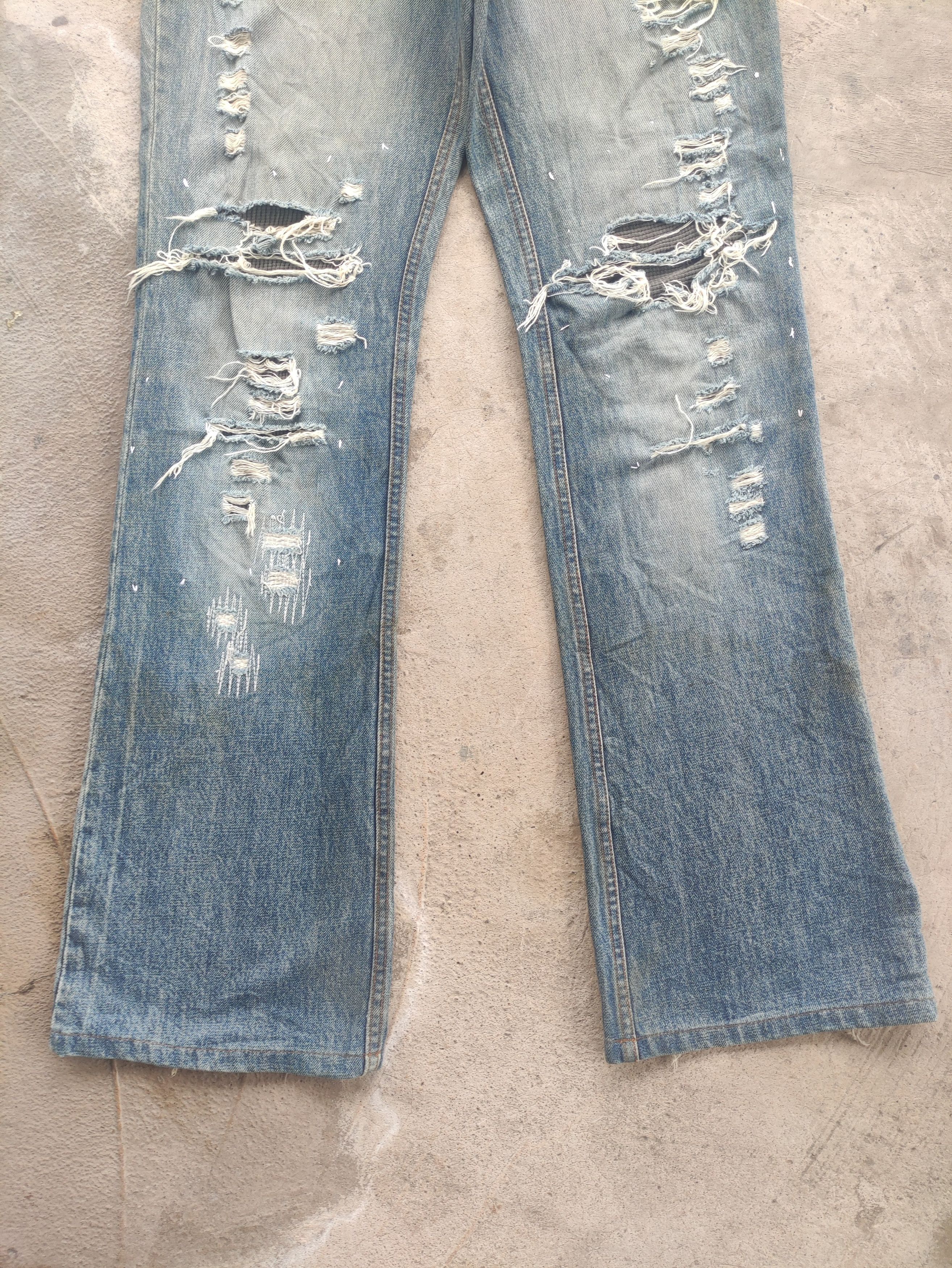 Japanese Brand Vintage Japanese Flare Denim Distressed Faded Jean Size US 34 / EU 50 - 4 Thumbnail