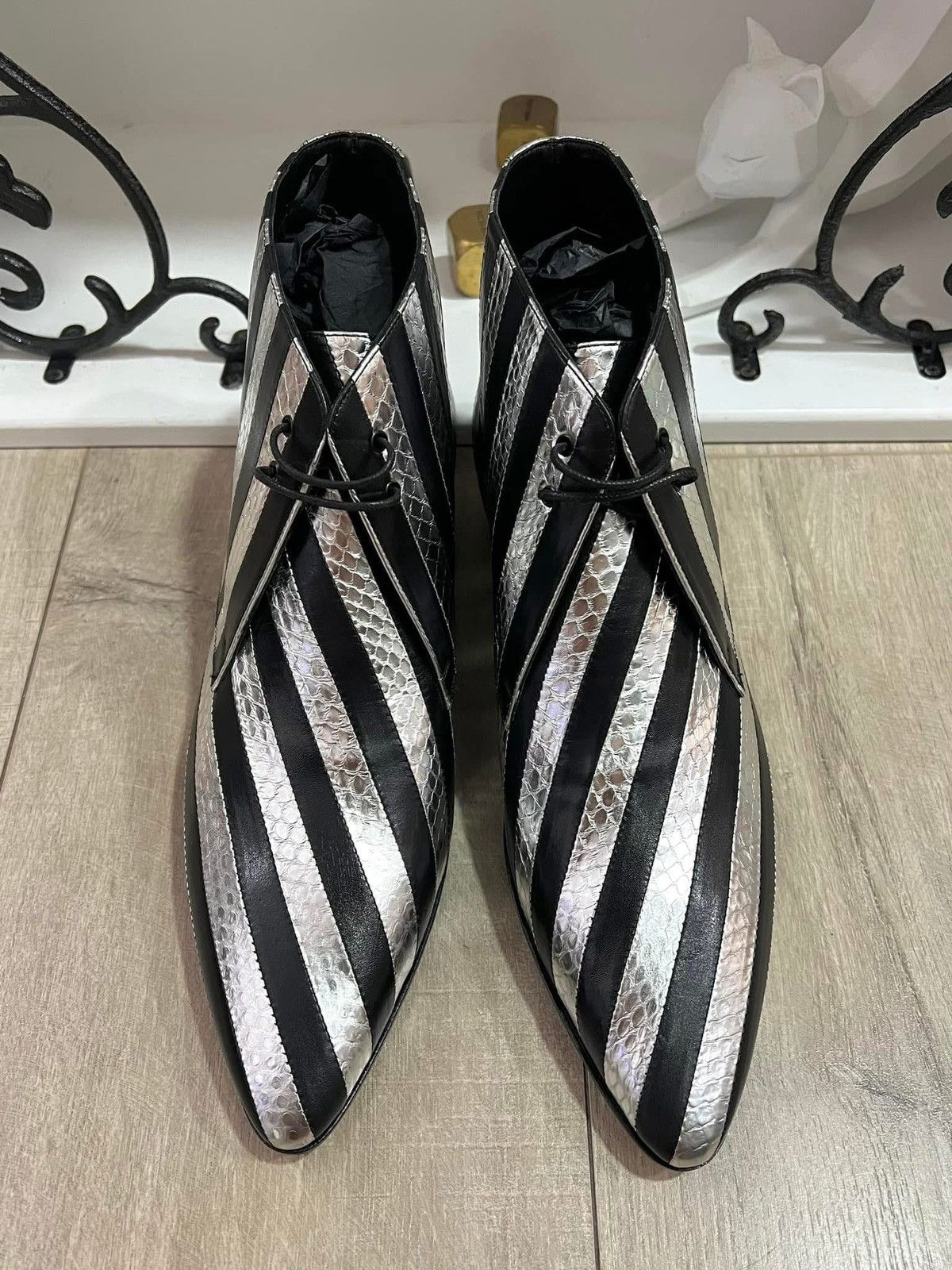 Saint Laurent Paris FW21 Striped Lamé Python JONAS Laced Ankle Boots sz42 Size US 9 / EU 42 - 6 Thumbnail