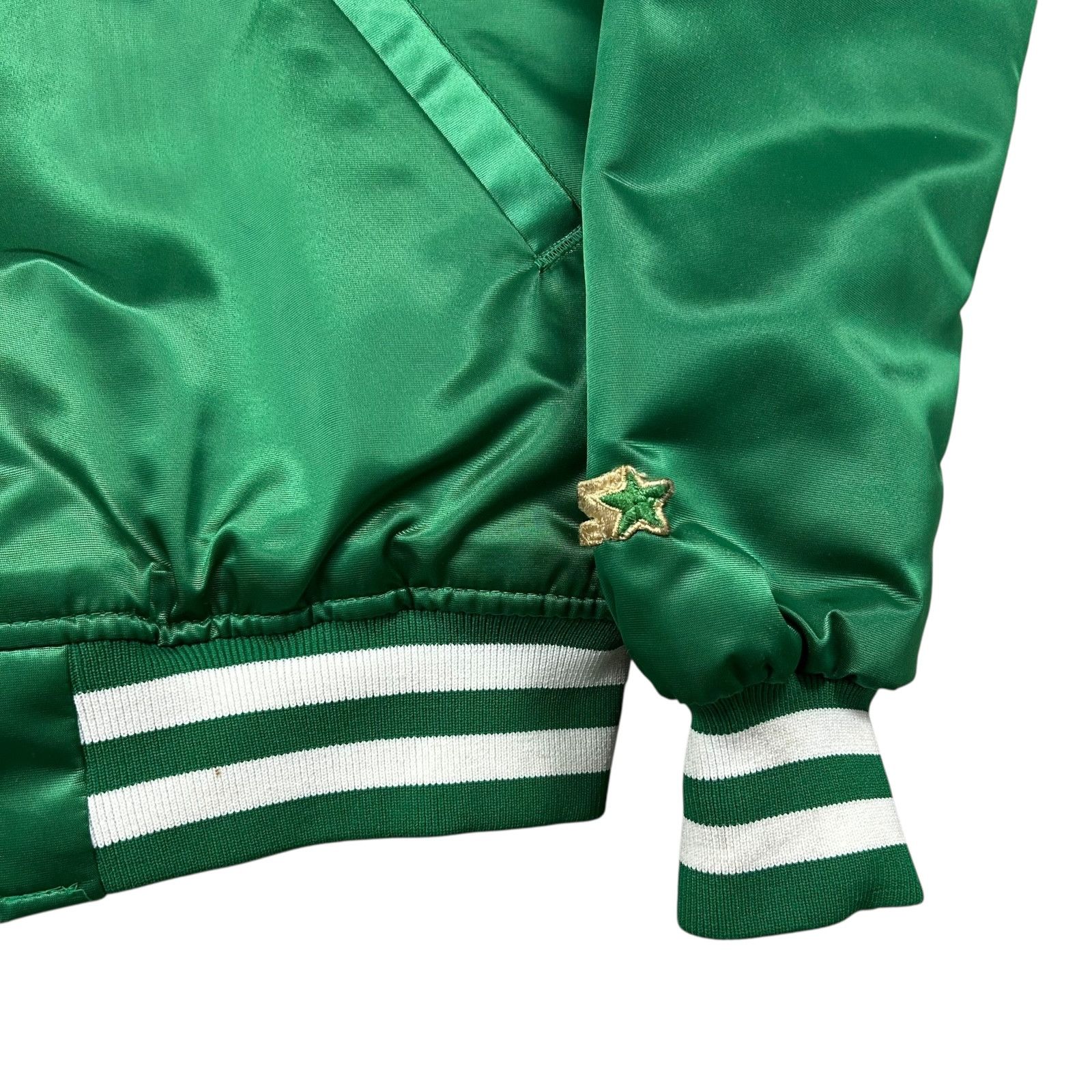 NBA VTG 90s NBA BOSTON CELTICS STARTER SATIN JACKET BIG PATCH Size US M / EU 48-50 / 2 - 6 Thumbnail