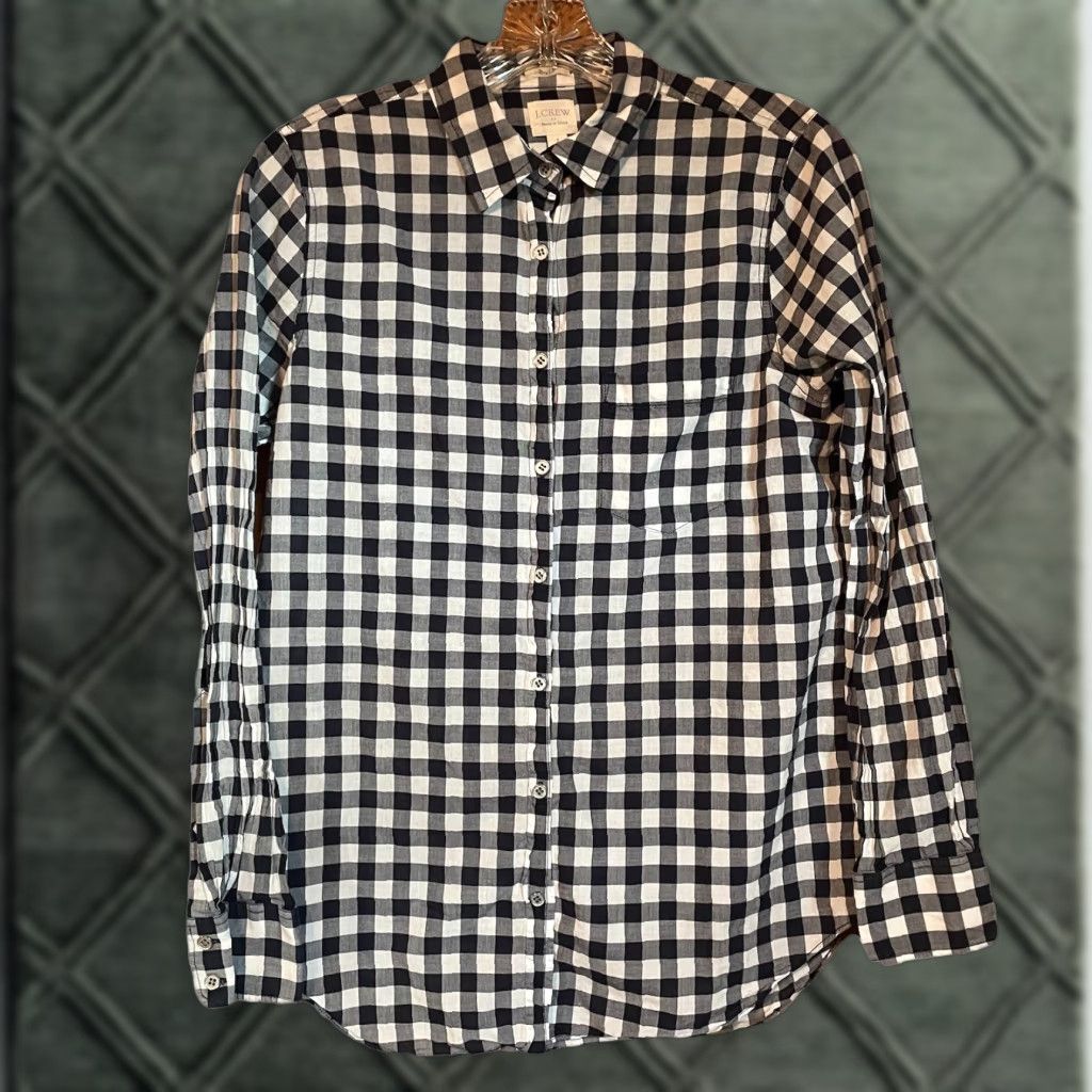 J.Crew J.Crew Shirt Women's S Classic boy fit B&W gingham check Casual Shirt Size S / US 4 / IT 40 - 1 Thumbnail