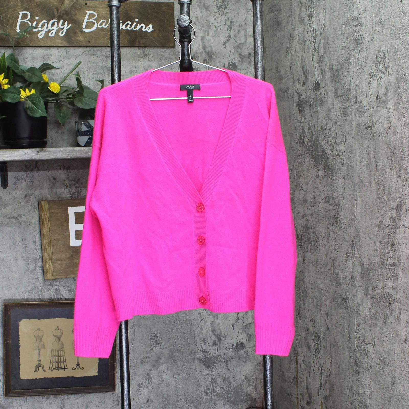 Aquascutum Aqua Front Cashmere V-neck Cardigan V10337 Neon Pink Xl Size XL / US 12-14 / IT 48-50 - 1 Thumbnail