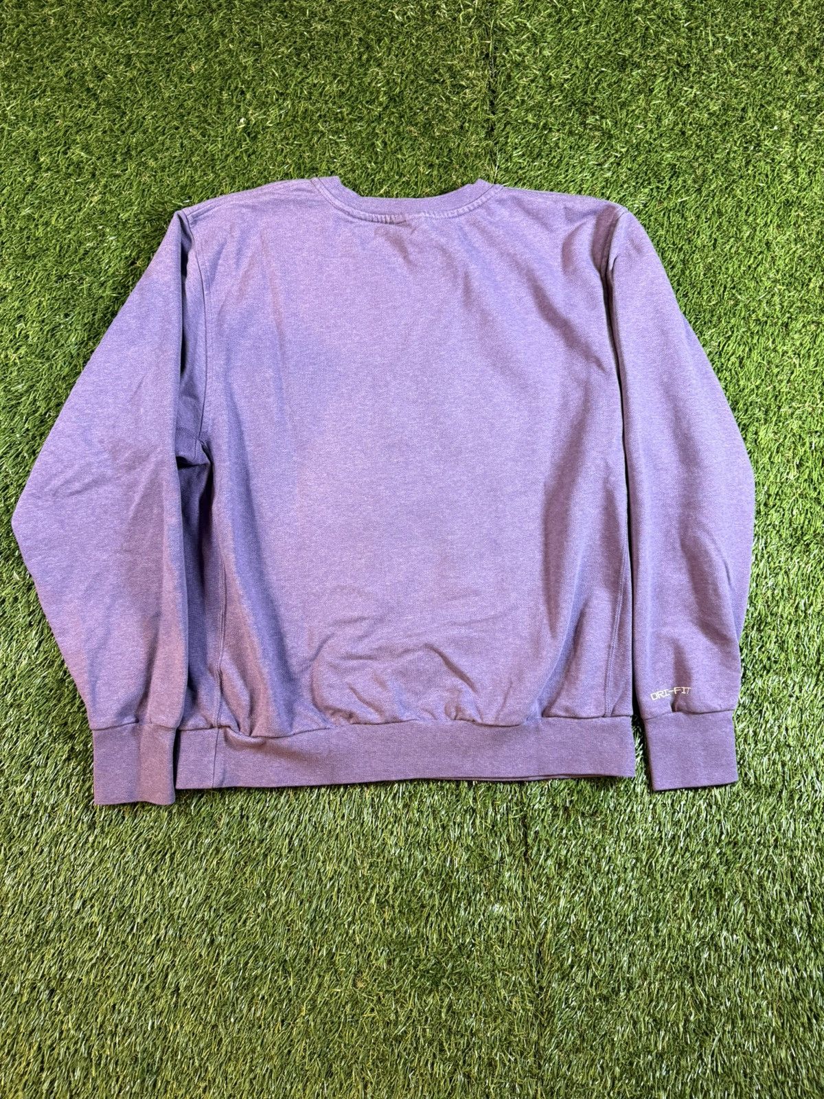 Nike Vintage Y2k Nike Essential Swoosh Purple Crewneck Sweatshirt Size US M / EU 48-50 / 2 - 4 Thumbnail