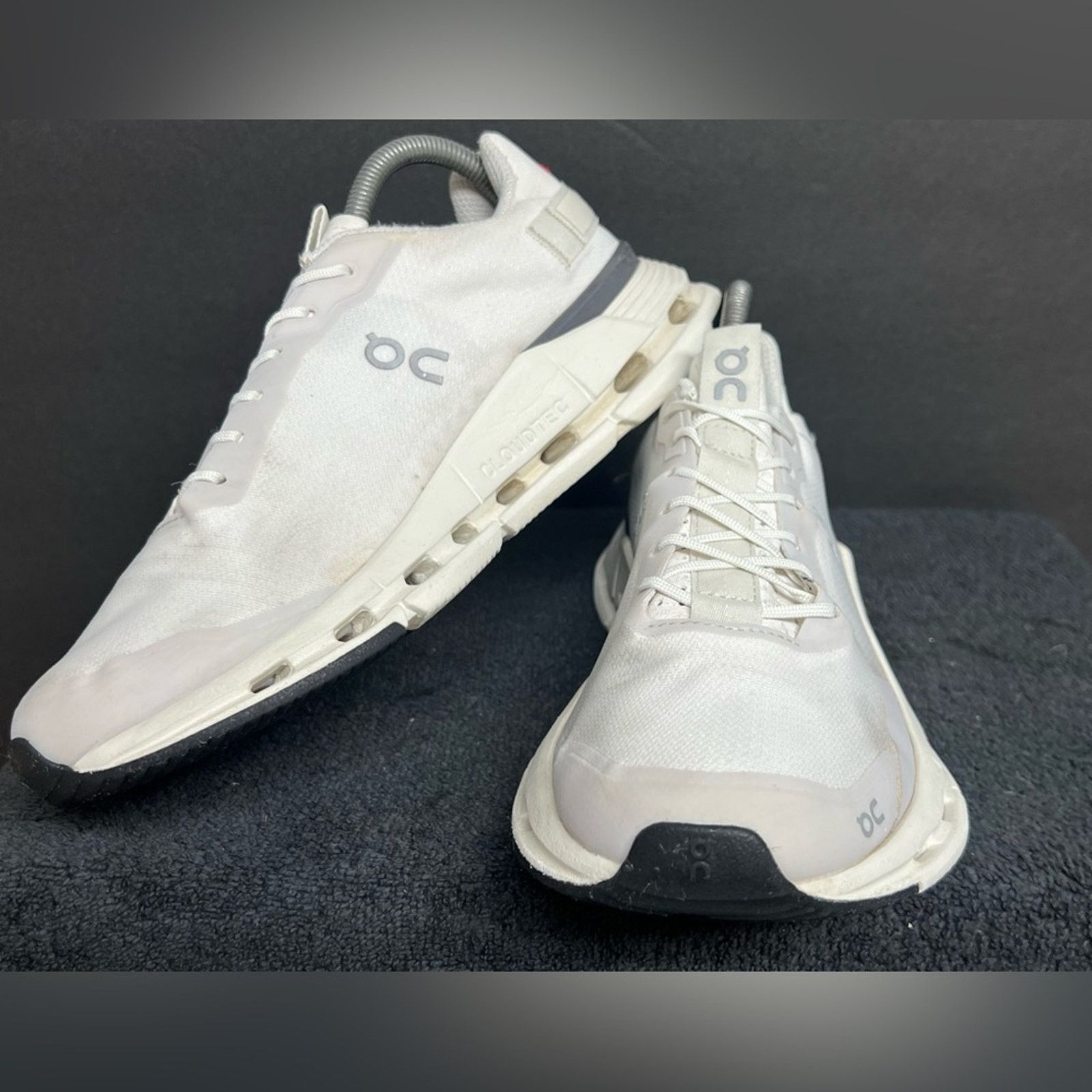 On On Cloudnova Form Womens Size 9 White Running Shoes Sneakers Size US 9.5 / IT 39.5 - 3 Thumbnail