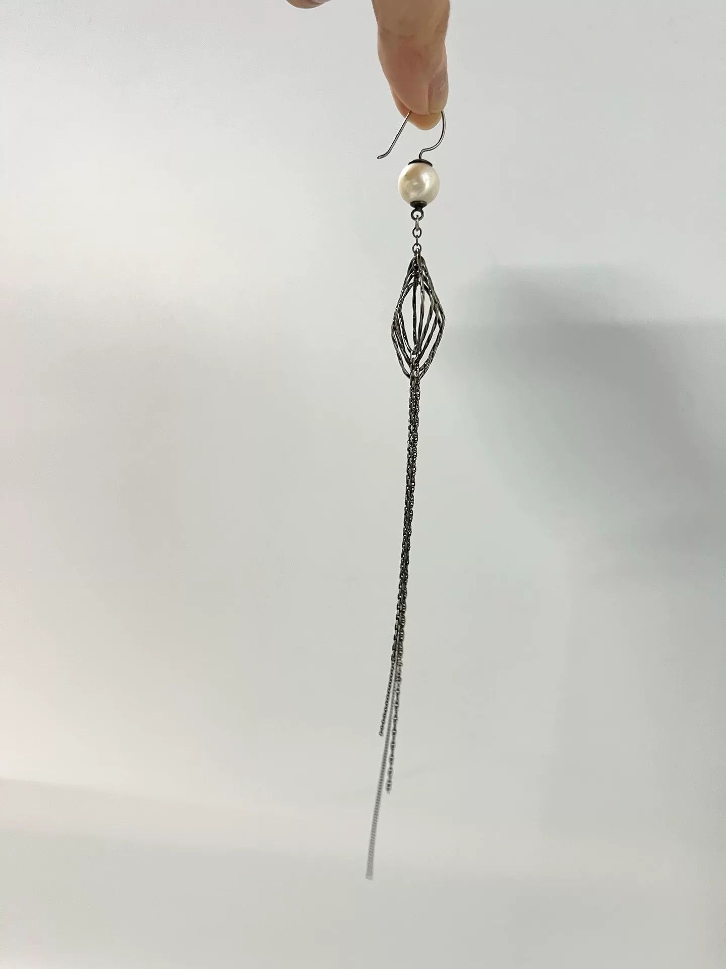 Gunda Gunda Silver Drop Earrings Size ONE SIZE - 1 Thumbnail