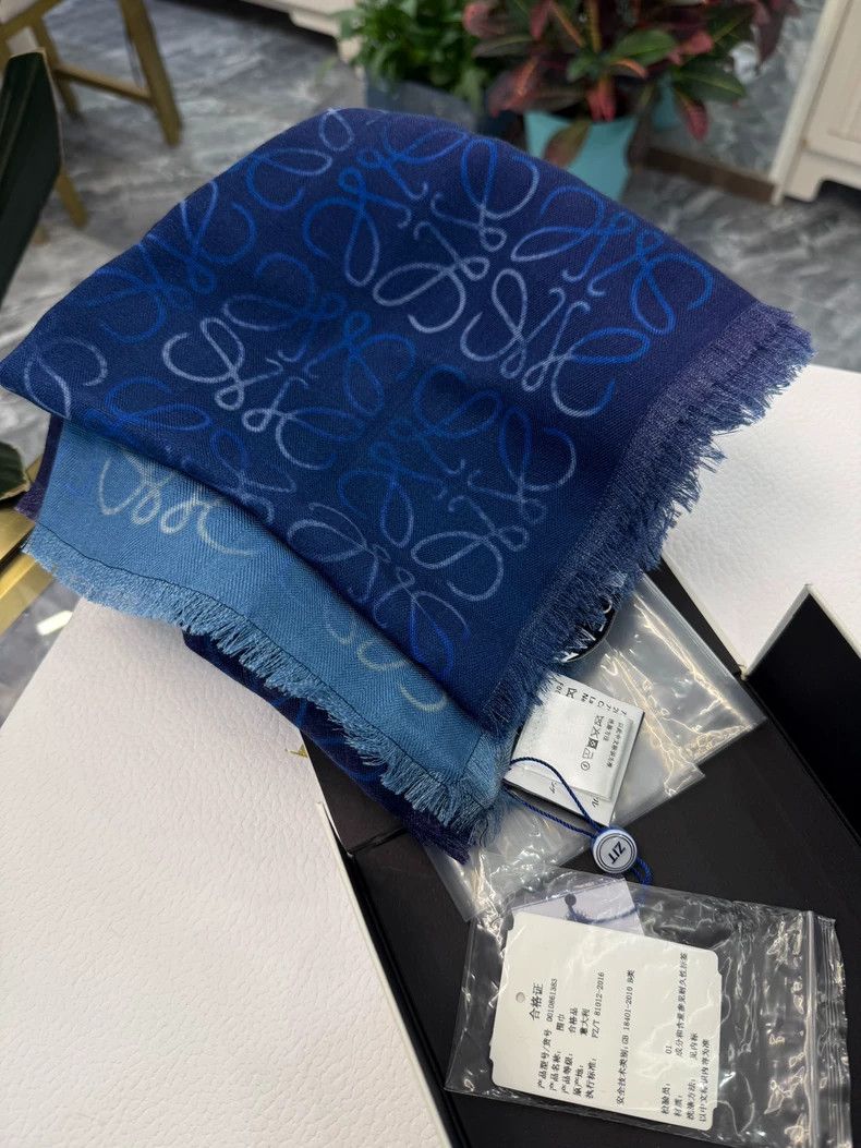 Loewe LOEWE size40*200cm Double-sided gradient color wool scarf Size ONE SIZE - 2 Thumbnail