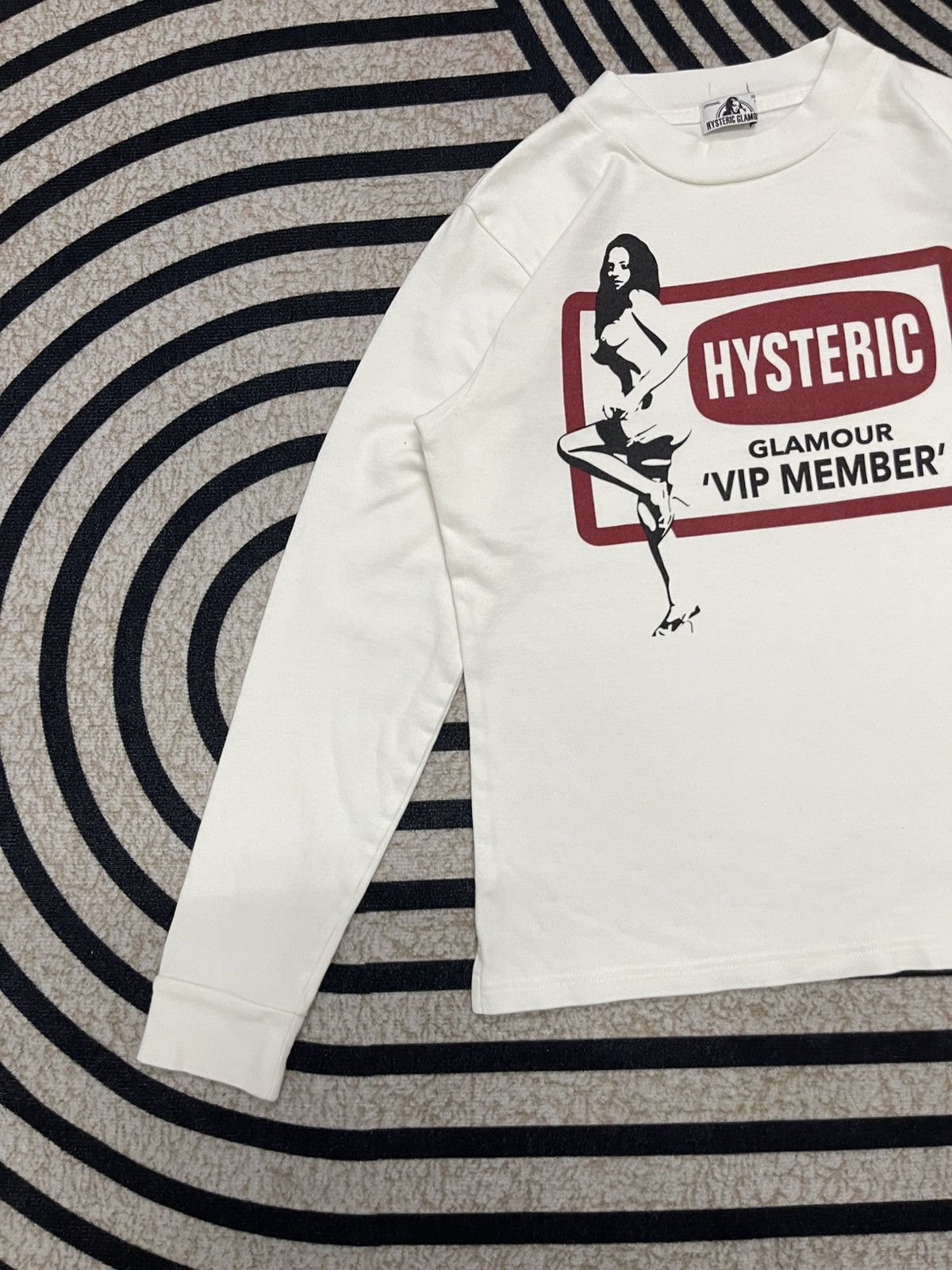 Hysteric Glamour 2000s HYSTERIC GLAMOUR “VIP MEMBER”NAKED GIRL LING SLEEVE Size US S / EU 44-46 / 1 - 3 Thumbnail