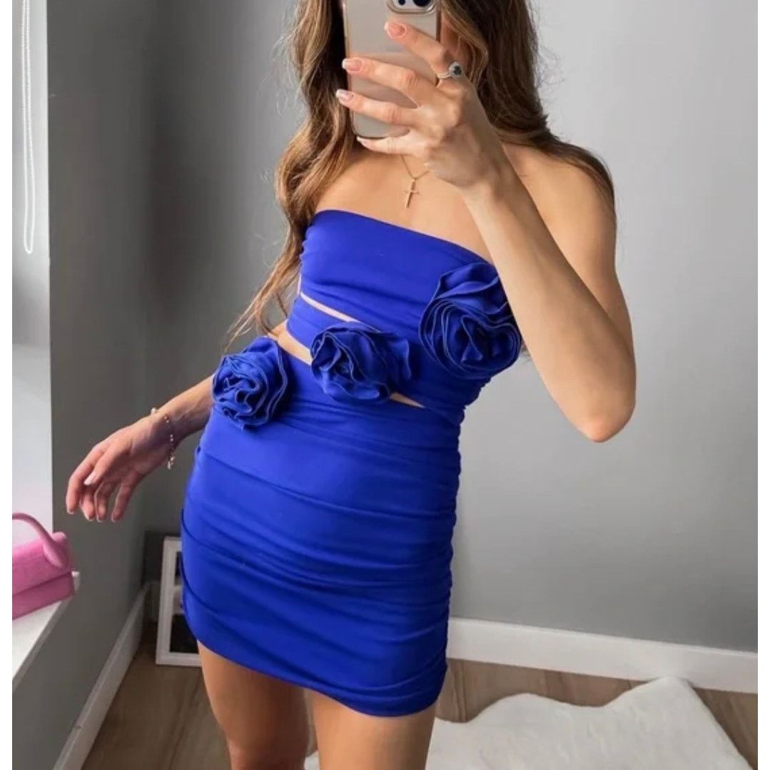 Zara ZARA BLOGGER FAVORITE FLORAL CUT OUT DRESS BLUISH Size XS / US 0-2 / IT 36-38 - 2 Thumbnail