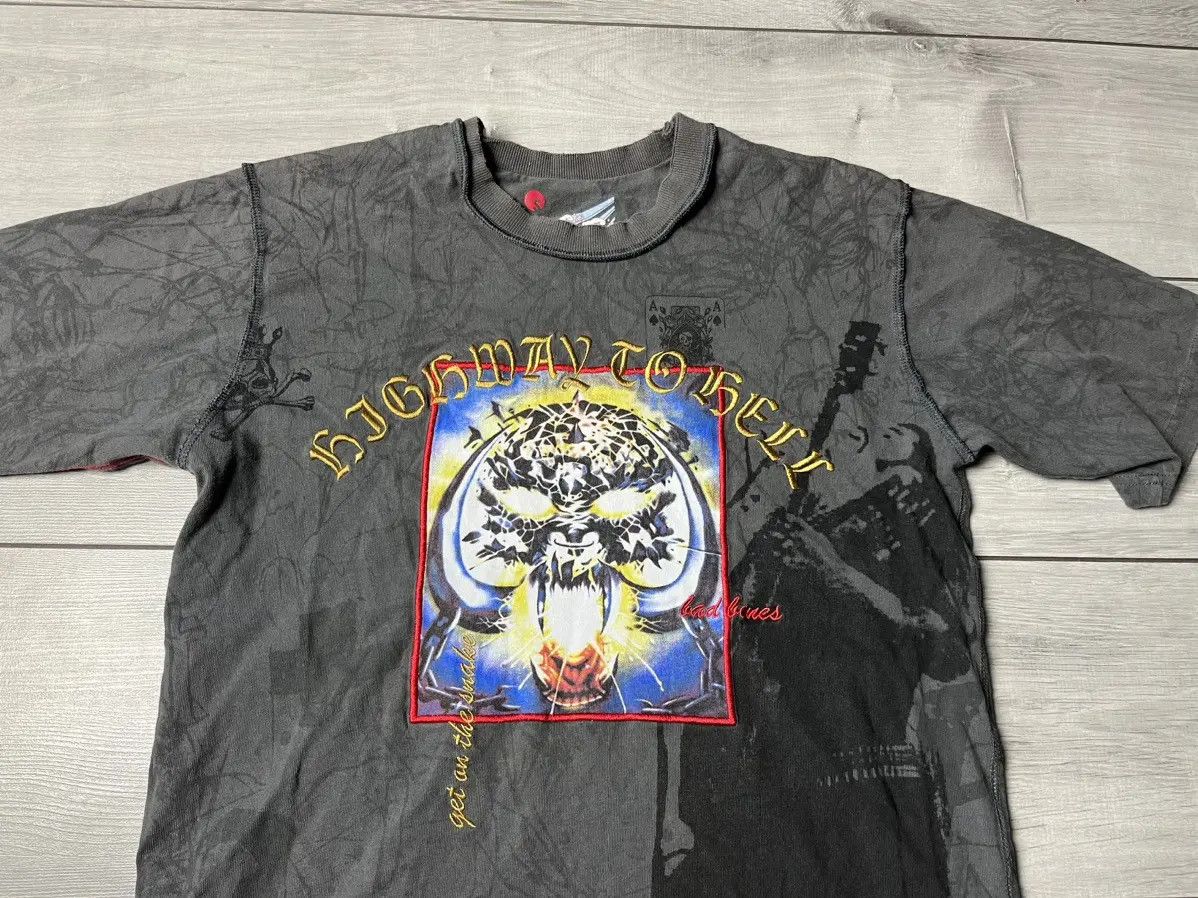 Band Tees Motörhead Tshirt rare vintage all print size Medium fact Size US M / EU 48-50 / 2 - 3 Thumbnail