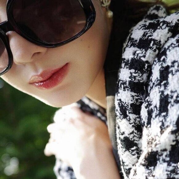 Gucci Gucci GG1029SA 001 Sunglasses Black Square Frame, Grey Size ONE SIZE - 5 Thumbnail