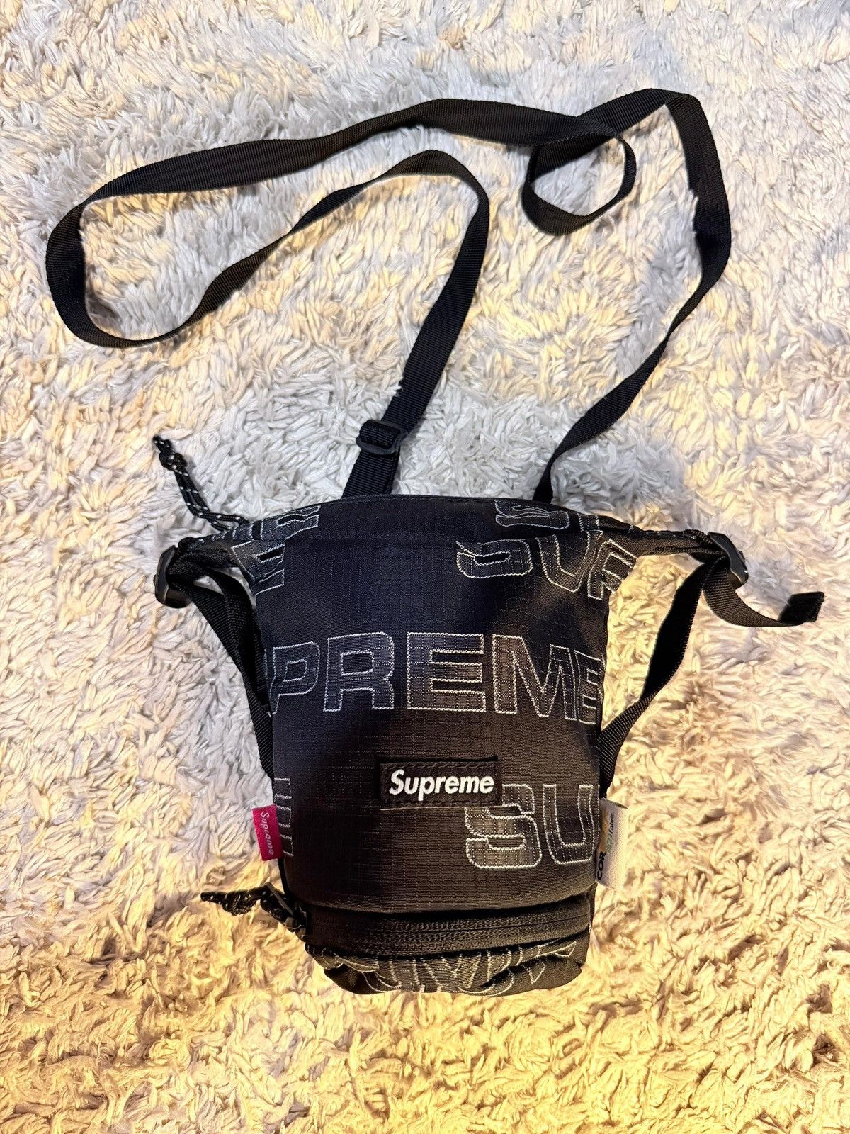 Supreme Supreme Neck Pouch Size ONE SIZE - 1 Thumbnail