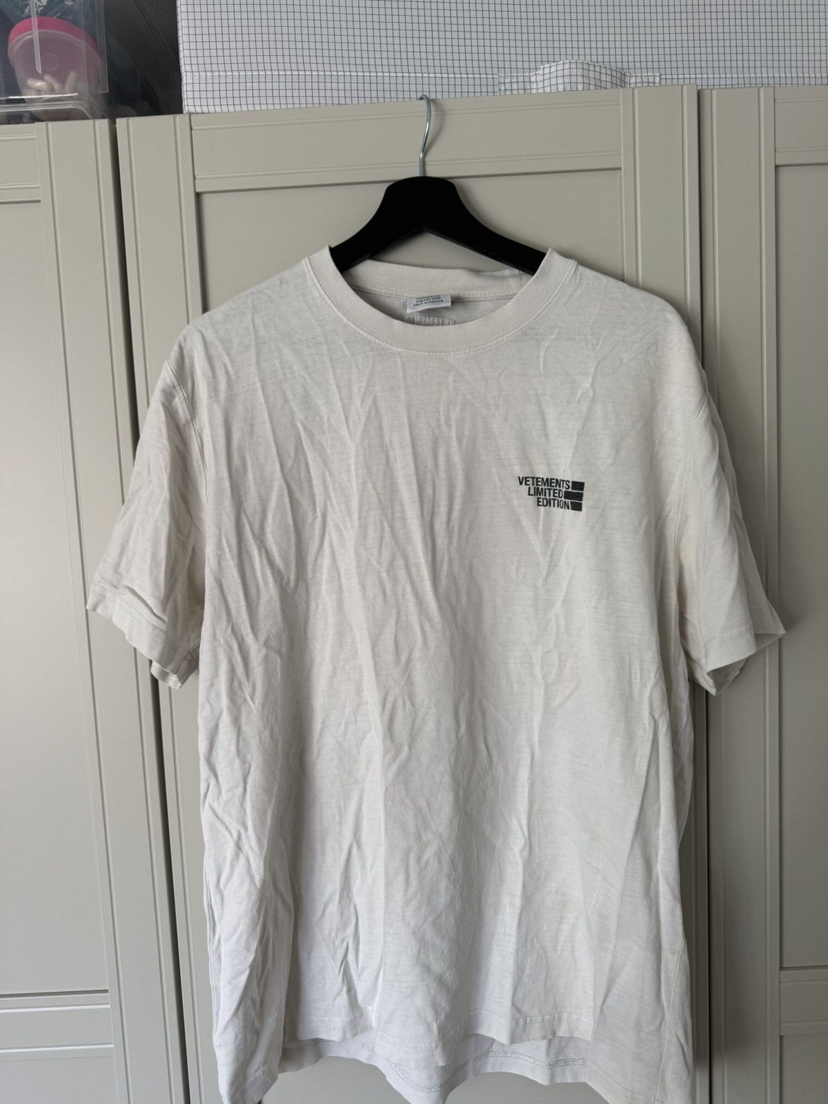 Vetements Vetements Limited Edition Tee Size US XL / EU 56 / 4 - 1 Thumbnail