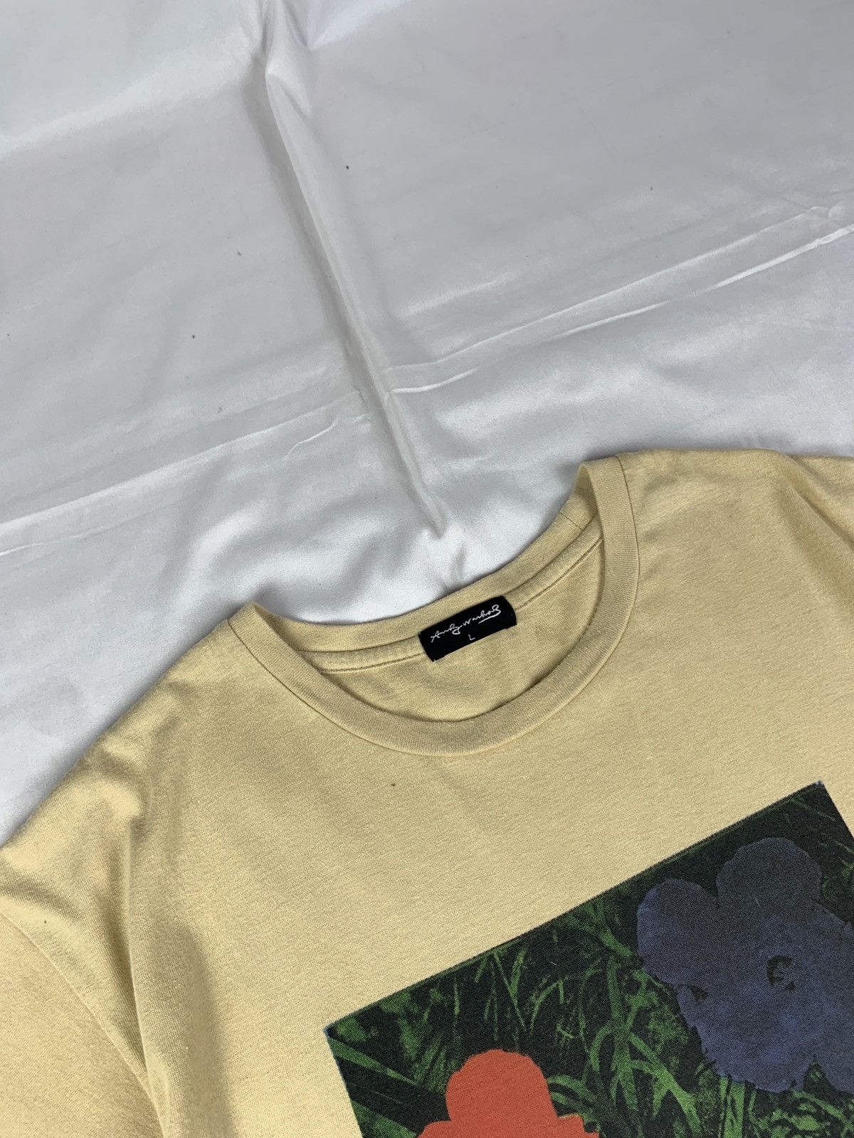 Andy Warhol × Uniqlo Andy Warhol by Uniqlo Flower Icon Painting Art Beige Tee Size US L / EU 52-54 / 3 - 5 Thumbnail