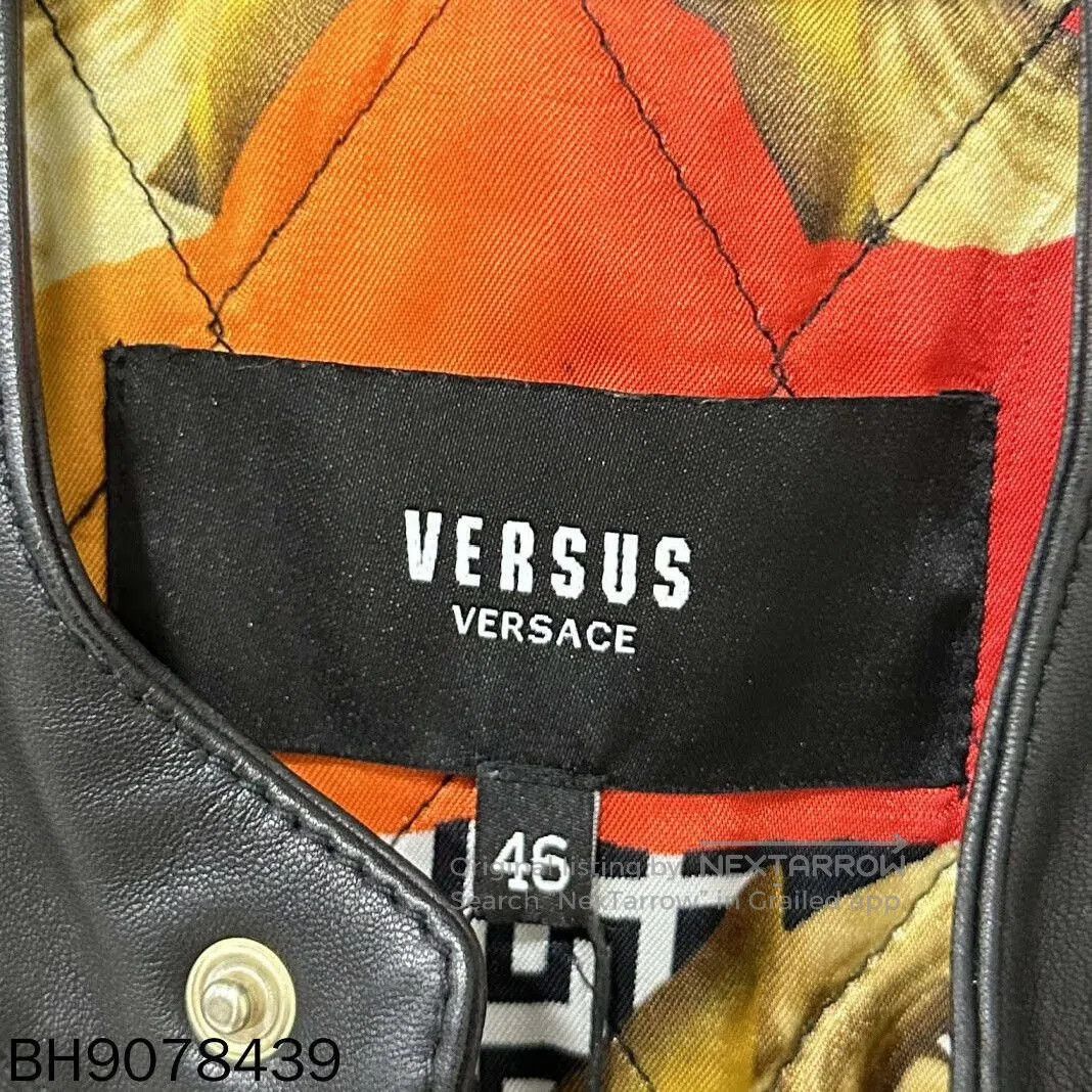 Versace black floral leather jacket by versace. Size US L / EU 52-54 / 3 - 3 Thumbnail