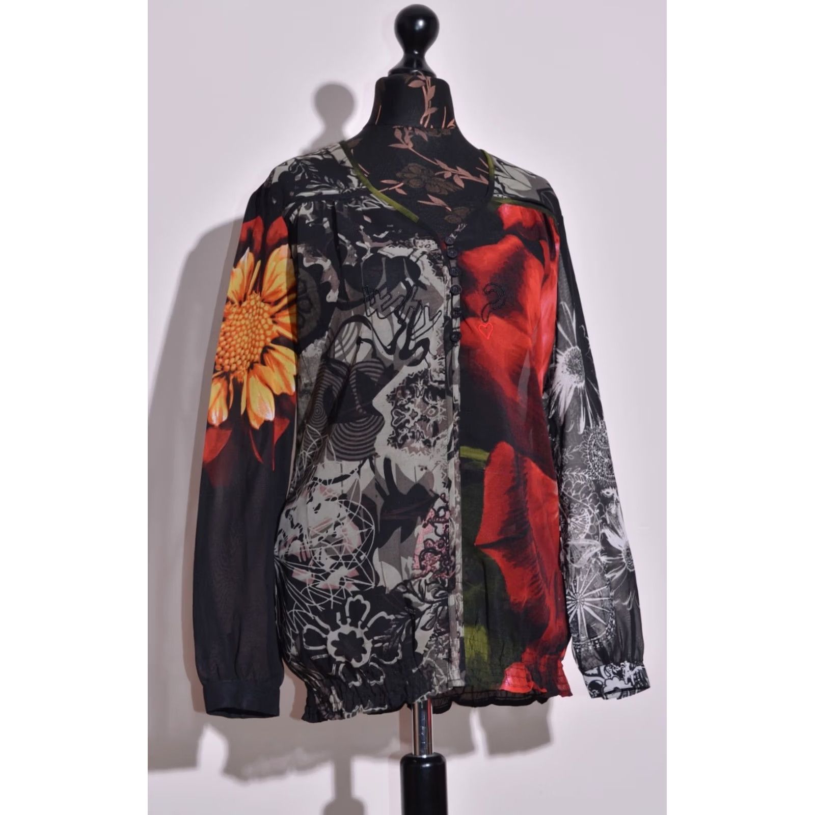 Desigual Desigual Women's Black Sheer Blouse Top Long Sleeve Flower Print Size L Size L / US 10 / IT 46 - 2 Thumbnail