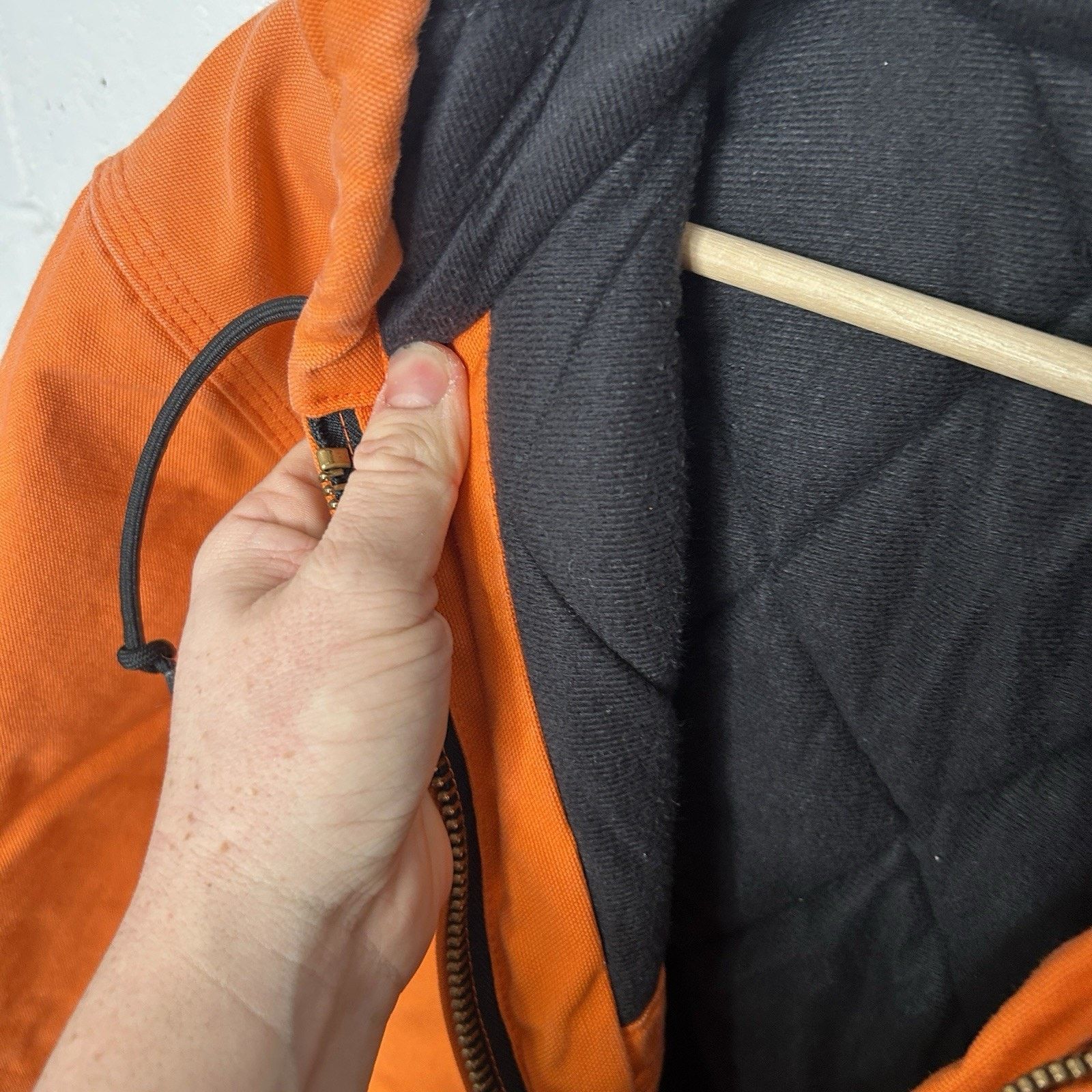 Carhartt Vintage Carhartt Quilted Active Jacket “Blaze Orange” J140 Size US M / EU 48-50 / 2 - 14 Thumbnail