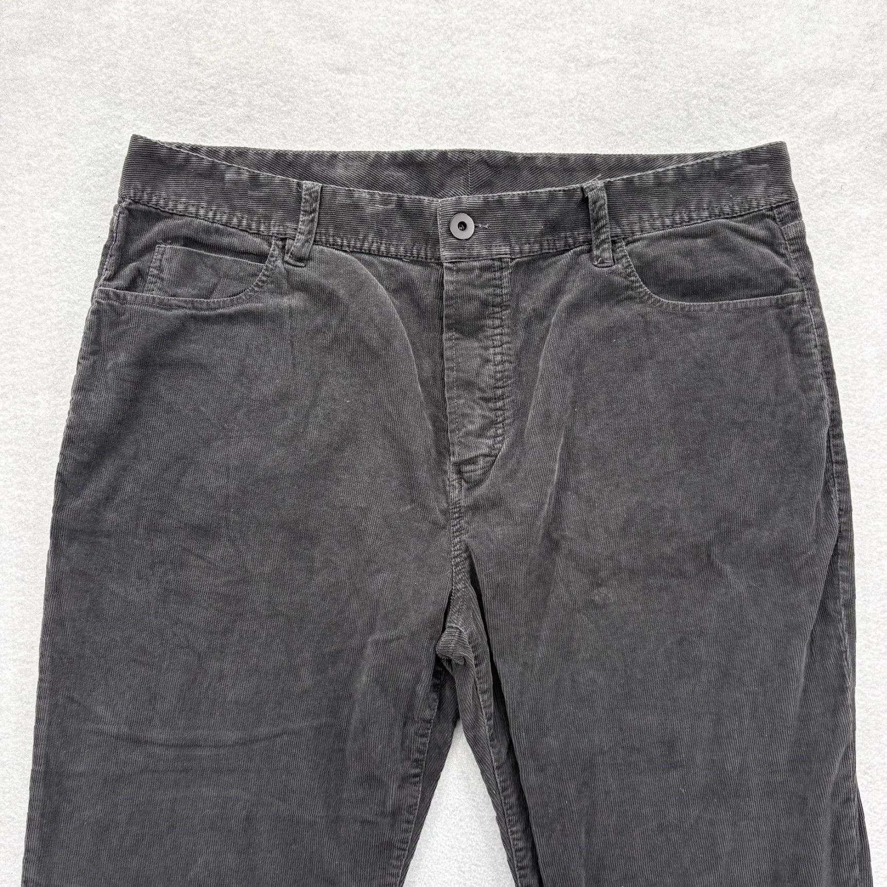 James Perse James Perse 5-Pocket Stretch Cord Pants Mens 38x28 Gray Straight Corduroy Casual Size US 38 / EU 54 - 2 Thumbnail