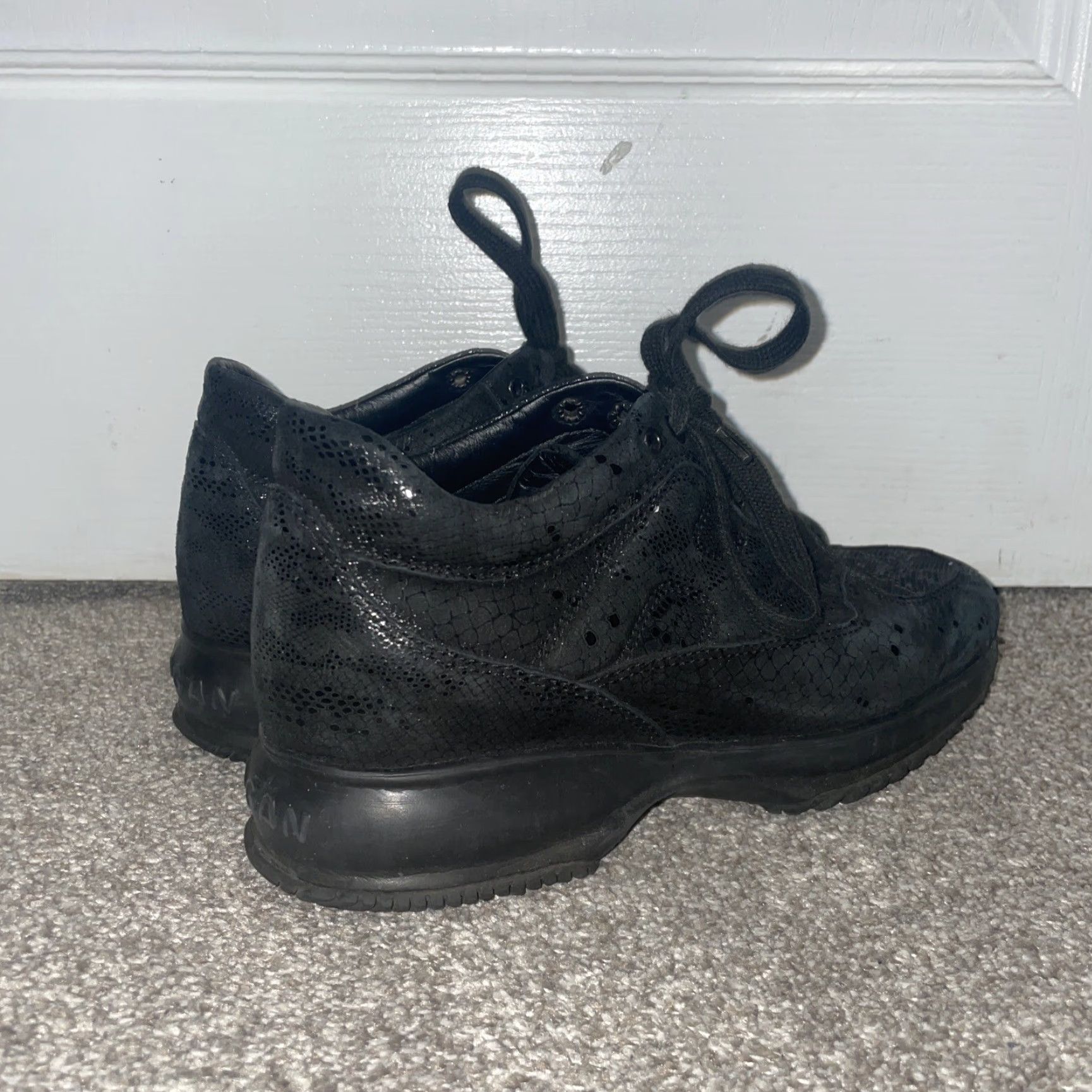 Hogan **Hogan Interactive Black Sparkly Women's Ankle Boots Size 37** User: Hogan Interactive Black Sparkly Women's Ankle Boots Size 37 Size US 7 / IT 37 - 2 Thumbnail