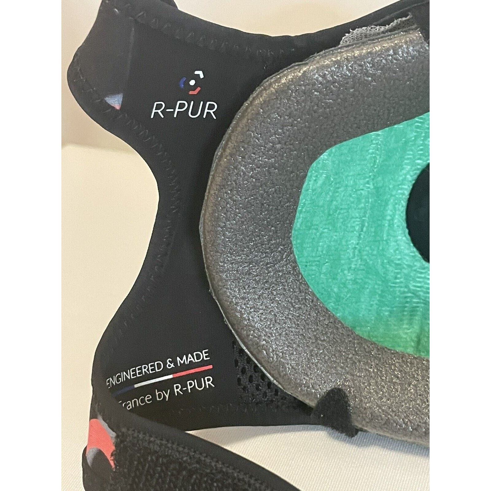 Marine Serre FW19 Marine Serre Radiation Black Pink Moon R-PUR Mask Size ONE SIZE - 2 Thumbnail