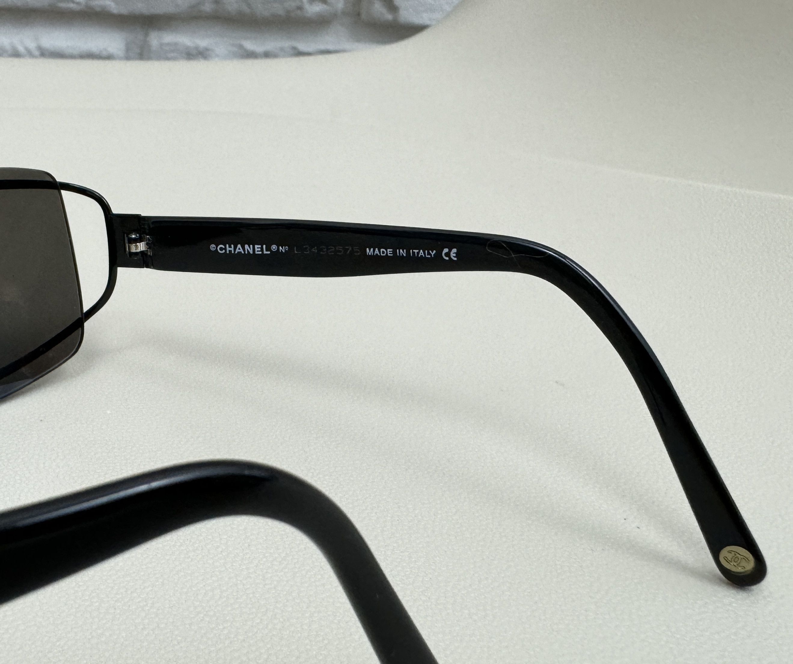 Chanel Retro Vintage 90s Chanel 4025 Sunglasses Rimless Black Metal Size ONE SIZE - 5 Thumbnail