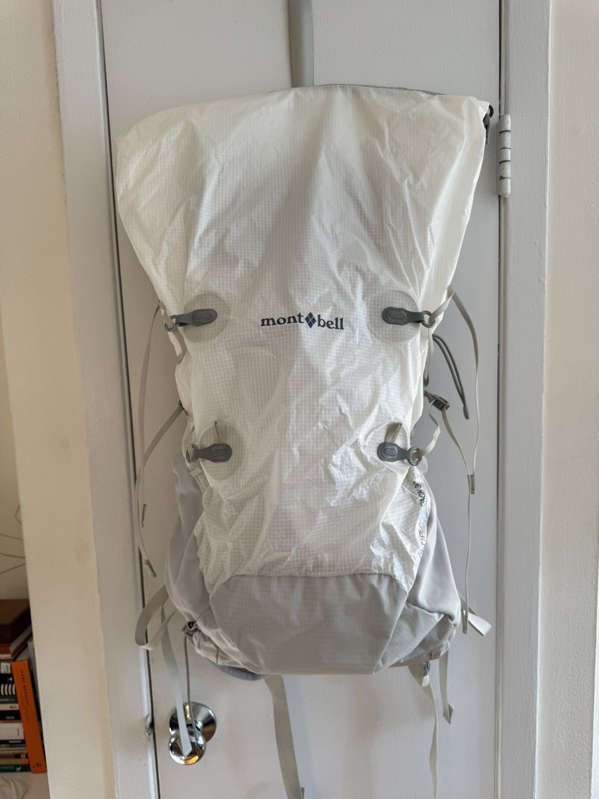 Montbell Montbell Altiplano 30L Backpack White Men’s Daypack New Size ONE SIZE - 4 Thumbnail