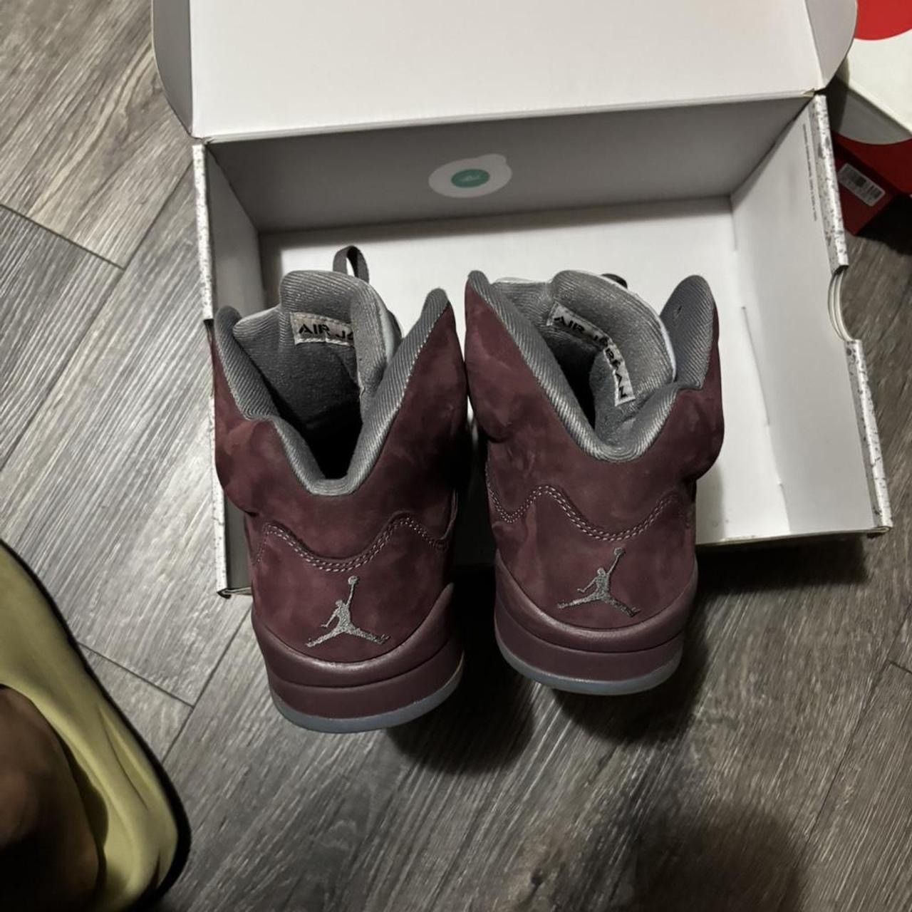 Jordan Brand Jordan 5 Burgundy size 8 Mens Size US 8 / EU 41 - 3 Thumbnail