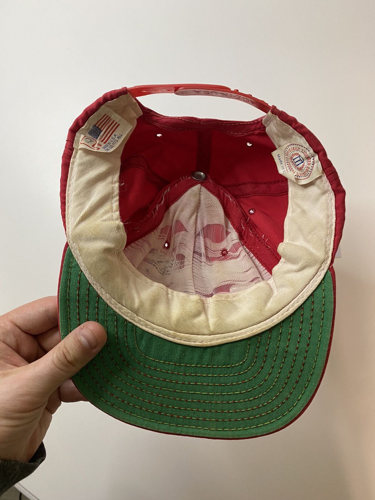 NCAA Wisconsin Badgers vintage made in USA cap hat Size ONE SIZE - 7 Thumbnail