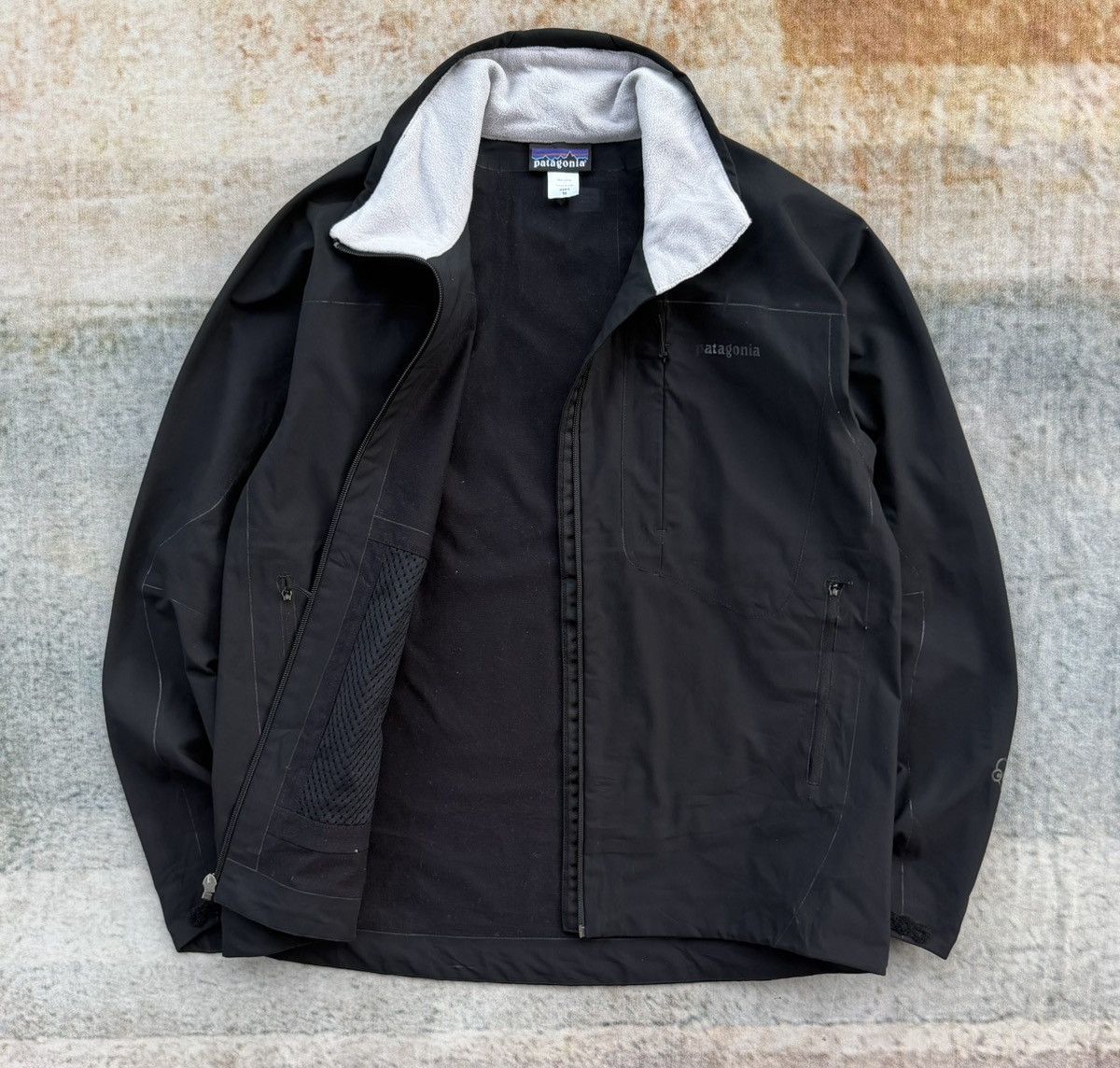 Patagonia 00s Patagonia Figure 4 Jacket Nylon Jacket Black Size US M / EU 48-50 / 2 - 2 Thumbnail