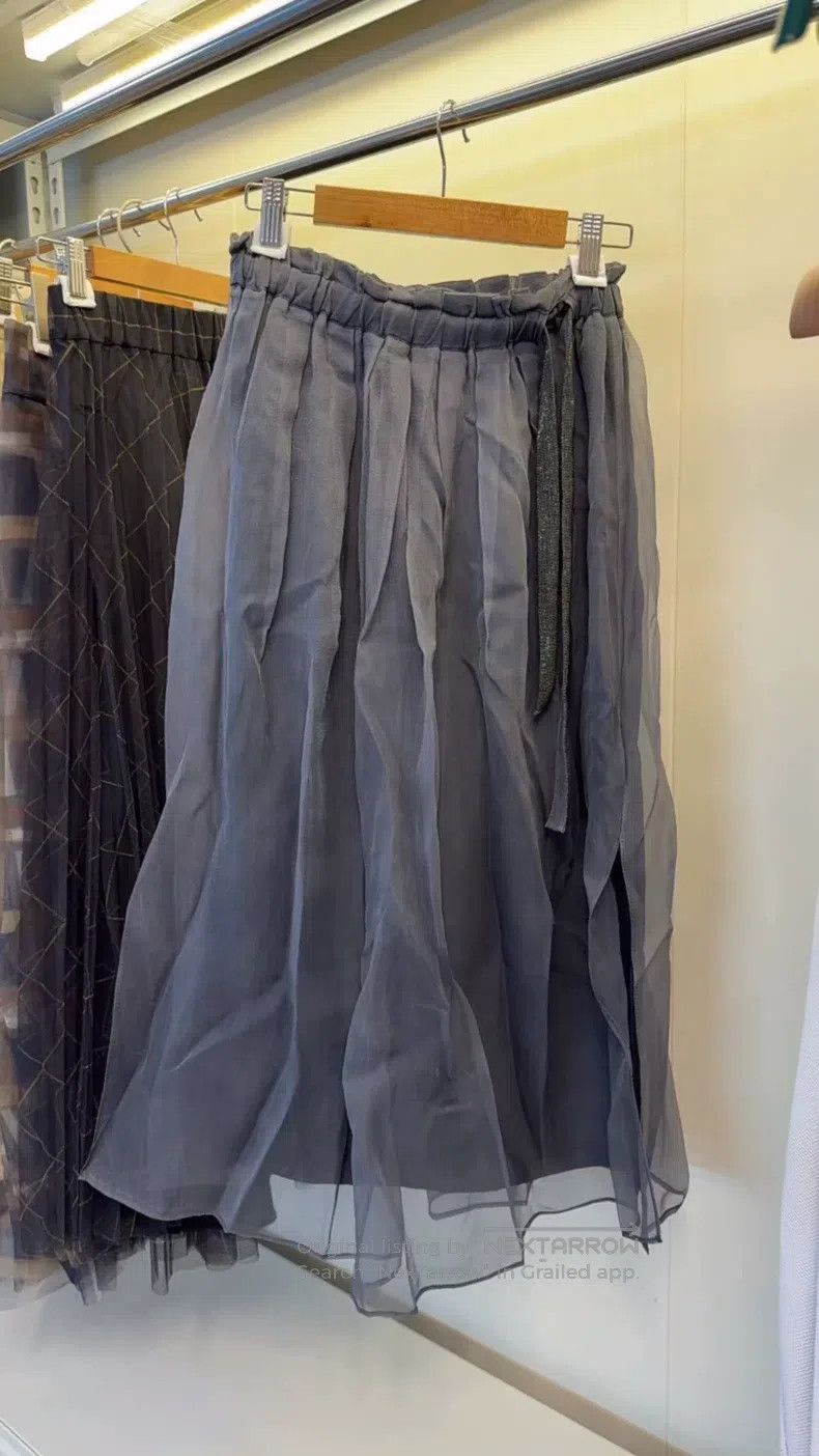 Brunello Cucinelli Brunello Cucinelli Studded Silk Skirt Size 25" / US 0 / IT 36 - 1 Thumbnail