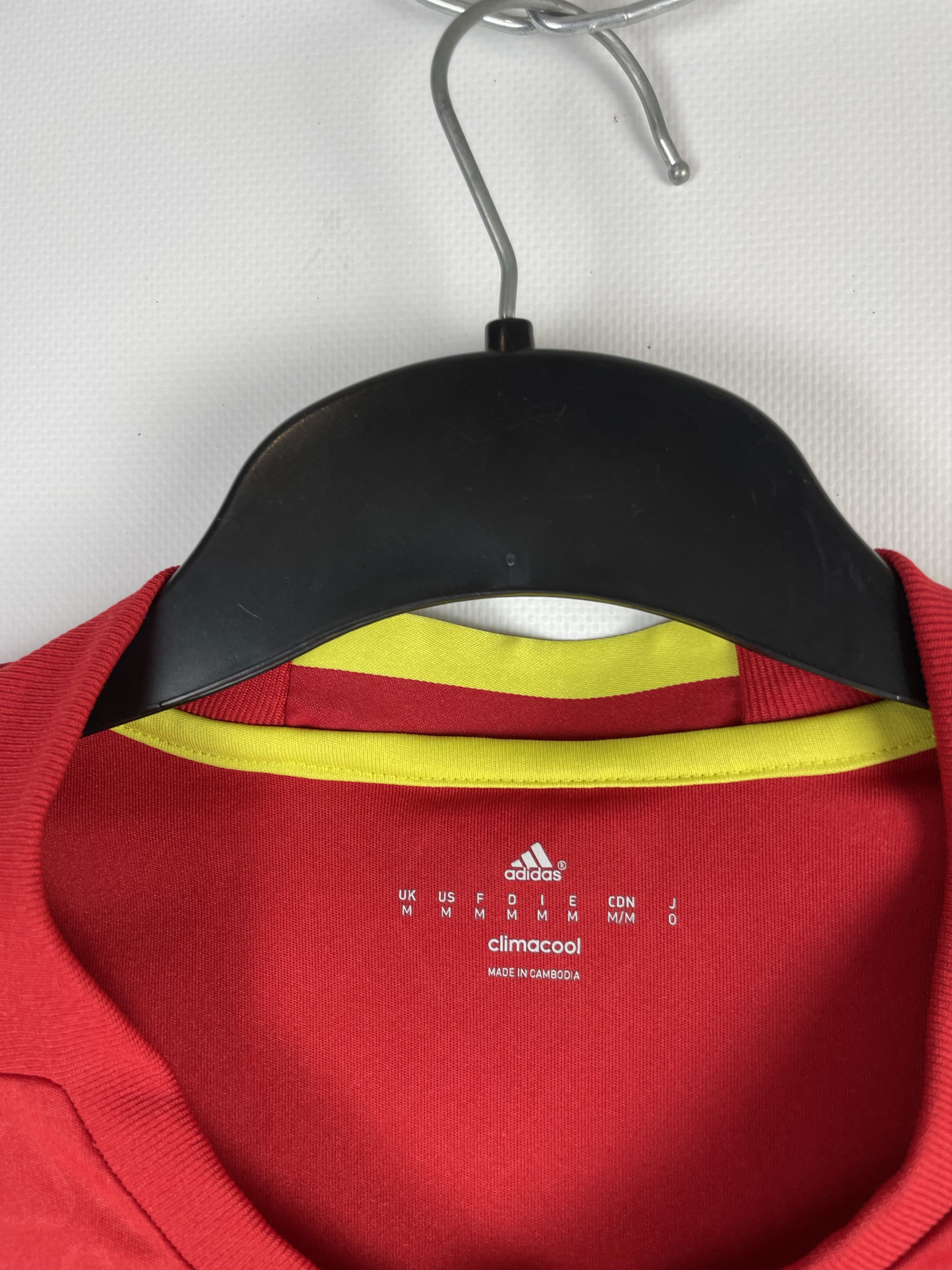 Adidas Spain Adidas soccer jersey de europa Size US M / EU 48-50 / 2 - 5 Thumbnail