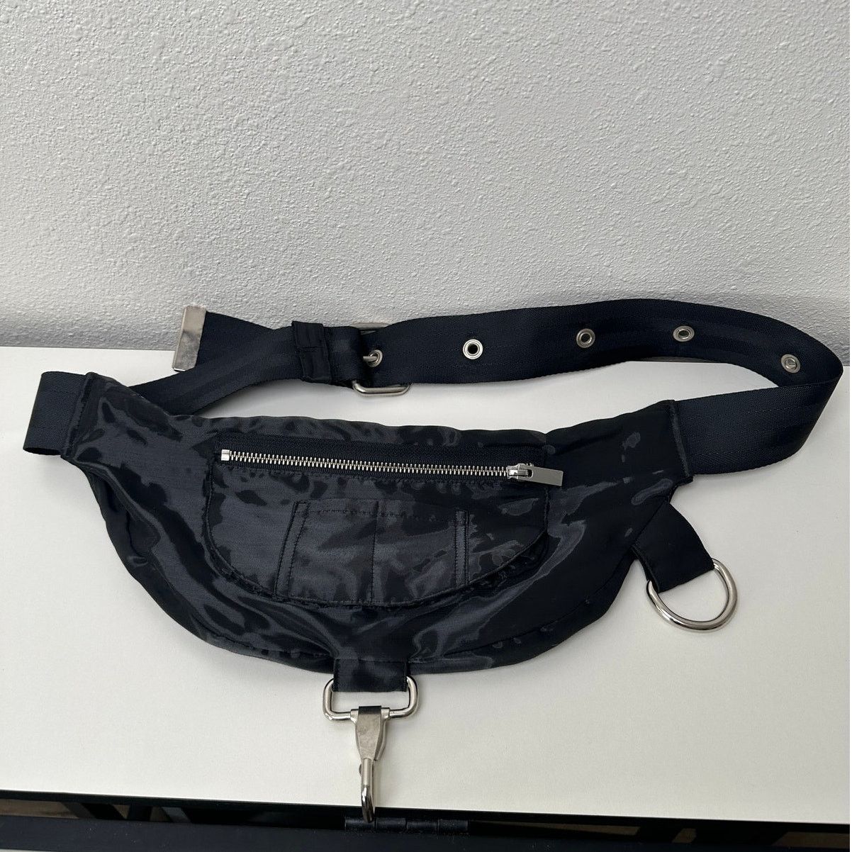 Other Strike Oil Shiny Canvas Belted Felt Fanny Pack Size ONE SIZE - 4 Thumbnail