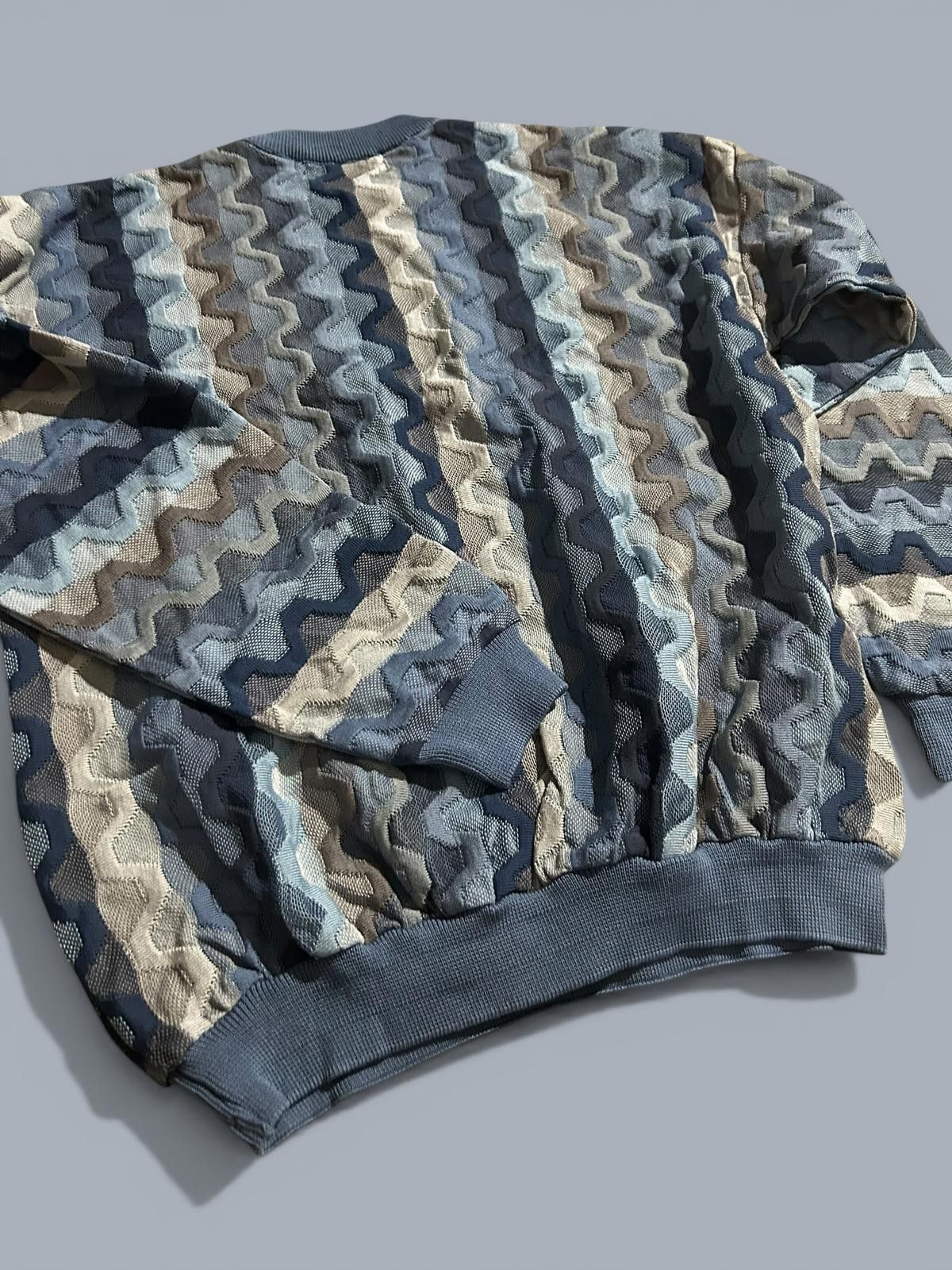 Tundra 2X Vintage Nineties 3D Coogi Tundra Knit Sweaters SMALL NWT Size US S / EU 44-46 / 1 - 6 Thumbnail
