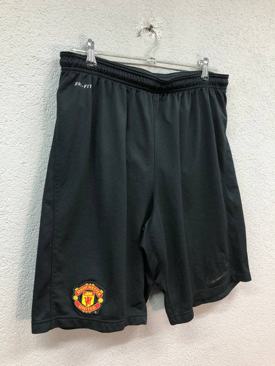 Nike × Vintage Nike vintage shorts Manchester United Large Size US 34 / EU 50 - 2 Thumbnail