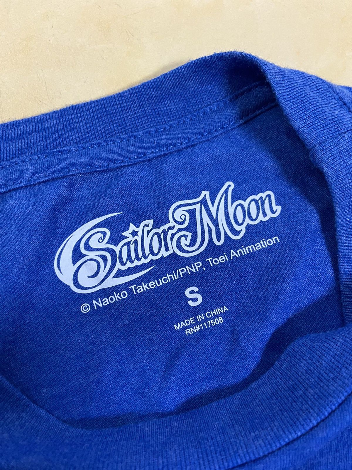 Anime SAILOR MOON USAGI TSUKINO LONGSLEEVE TEE SHIRT Size US S / EU 44-46 / 1 - 7 Thumbnail