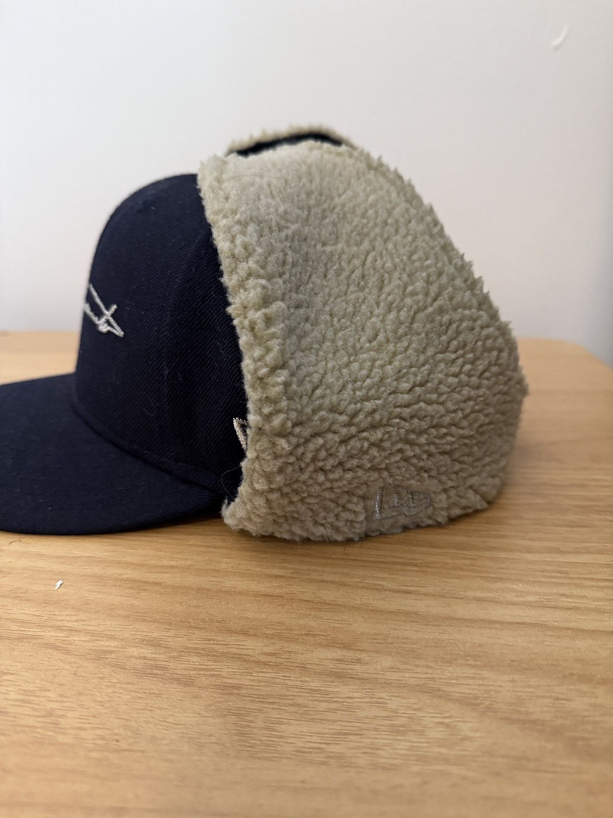 Yohji Yamamoto Yohji Yamamoto x New Era Sherling Fitted Hat Size ONE SIZE - 4 Thumbnail