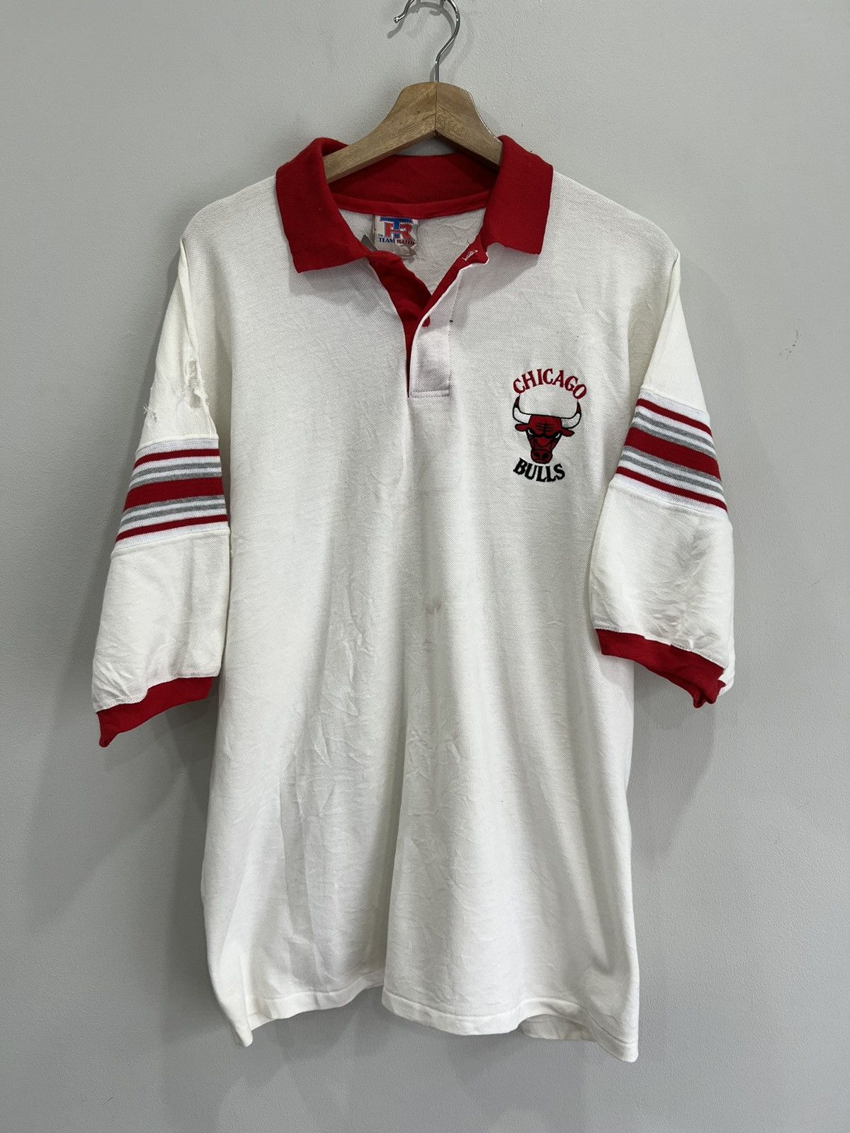 Vintage Vintage Chicago Bulls Polo Shirt Size US XL / EU 56 / 4 - 1 Thumbnail