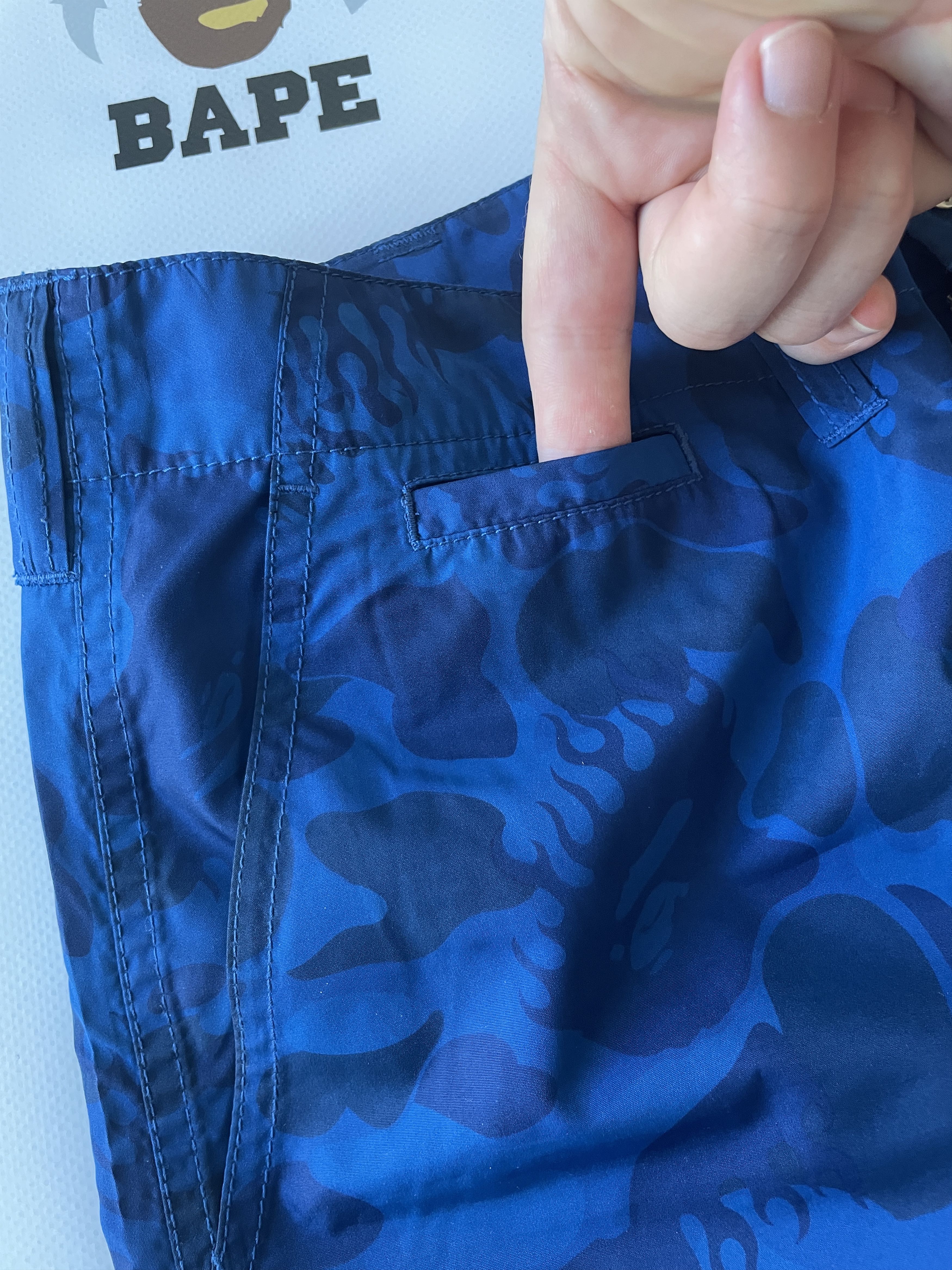 Bape FIRE CAMO BEACH SHORTS Size US 32 / EU 48 - 6 Thumbnail