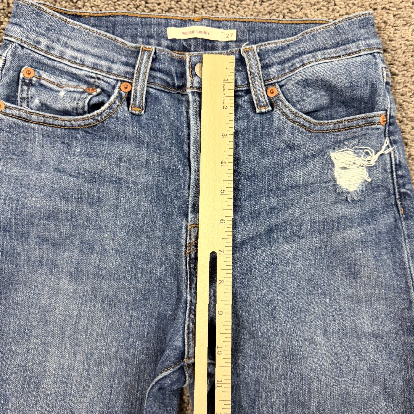 Levi's Levi's Wedgie Fit Jeans Womens 27 Skinny High Rise Button Fly Denim Blue 24x26 Regular Rise Stretch Distressed Cotton Blend 27 Womens Levi's Jeans Size 24" / US 00 / IT 34 - 4 Thumbnail