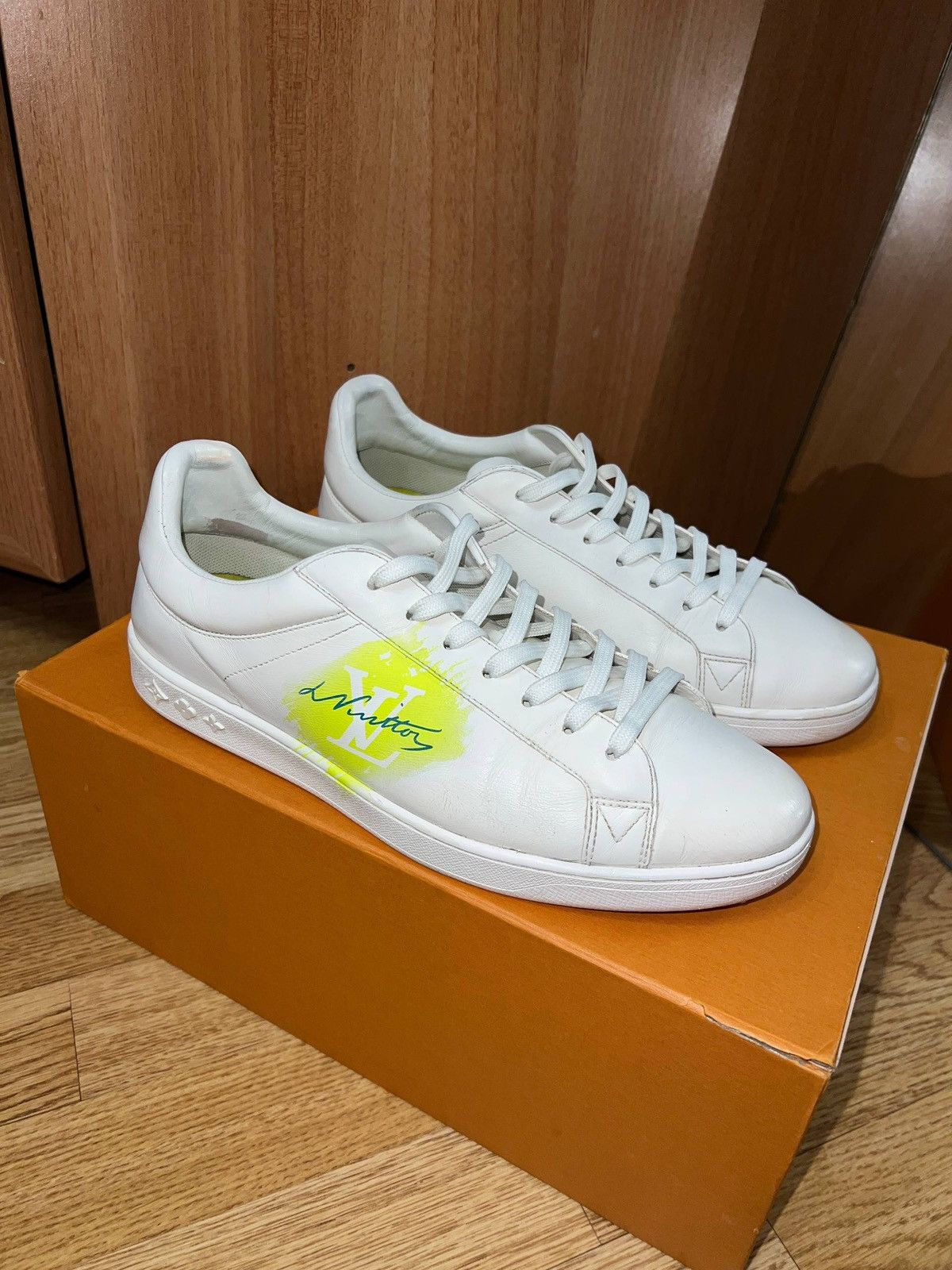 Louis Vuitton Louis Vuitton Luxembourg Size US 8 / EU 41 - 2 Thumbnail