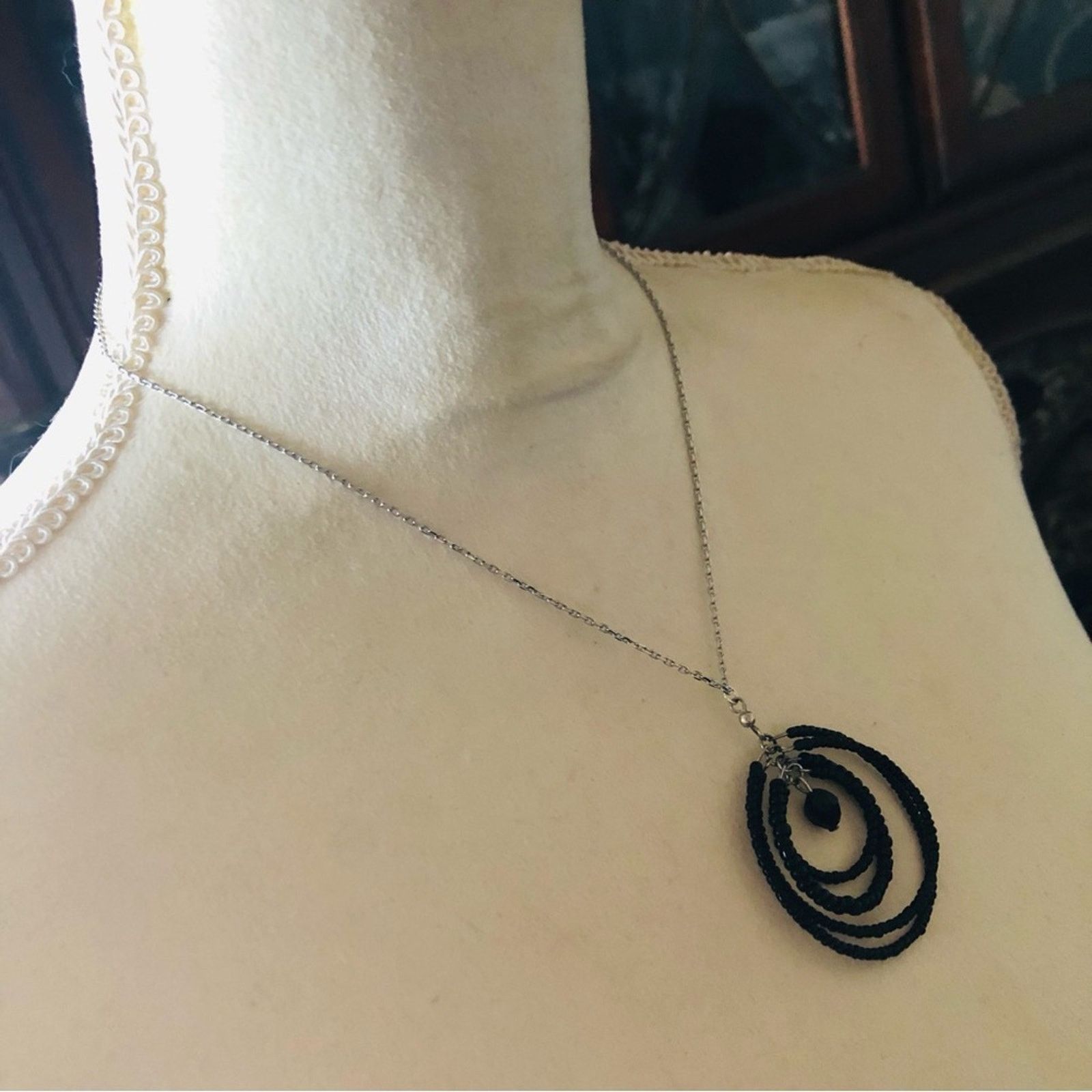Handmade Hand crafted seed bead spiral globe necklace Size ONE SIZE - 3 Thumbnail