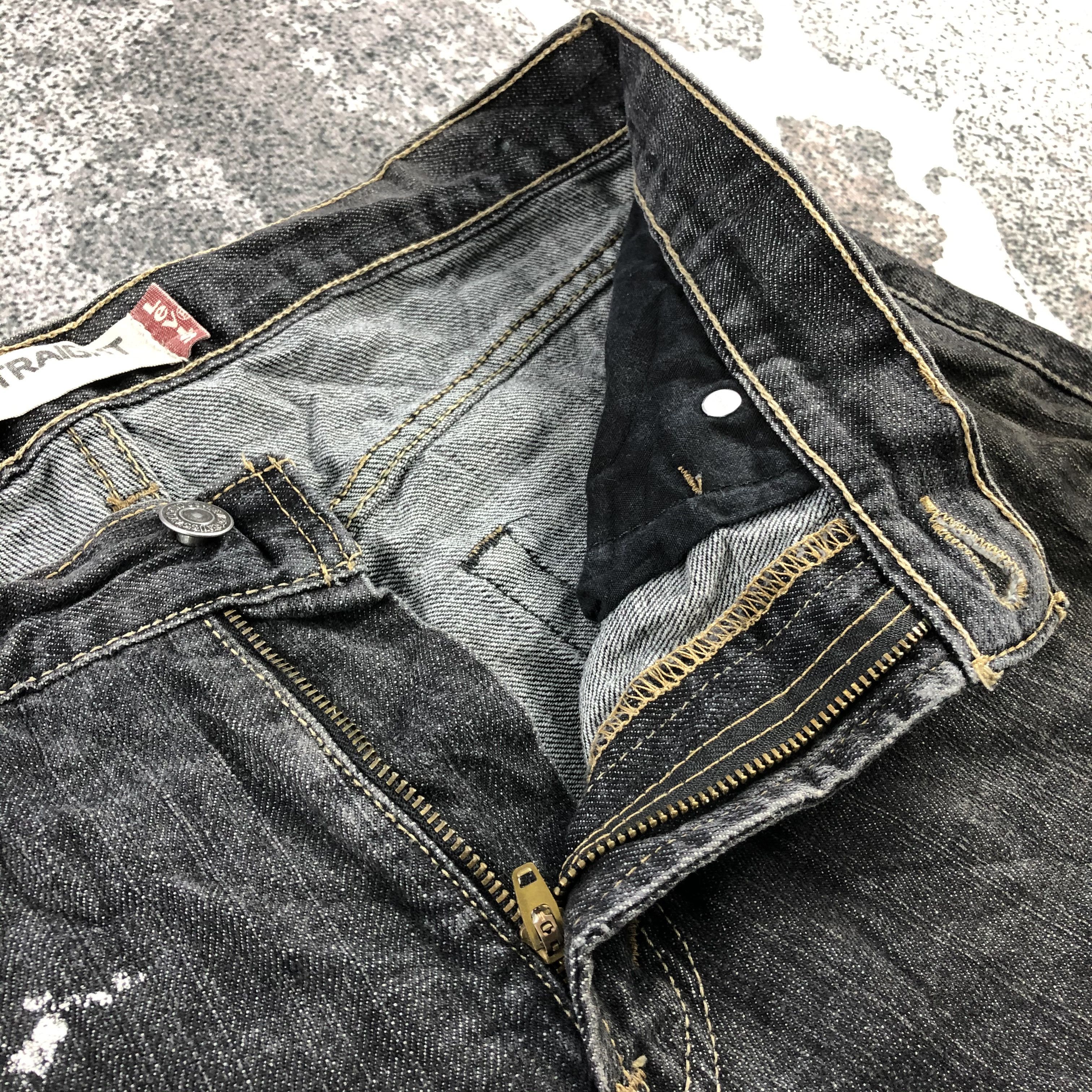 Levi's Vintage Levis 514 Jeans Faded Black Denim KJ1114 Size US 32 / EU 48 - 14 Thumbnail
