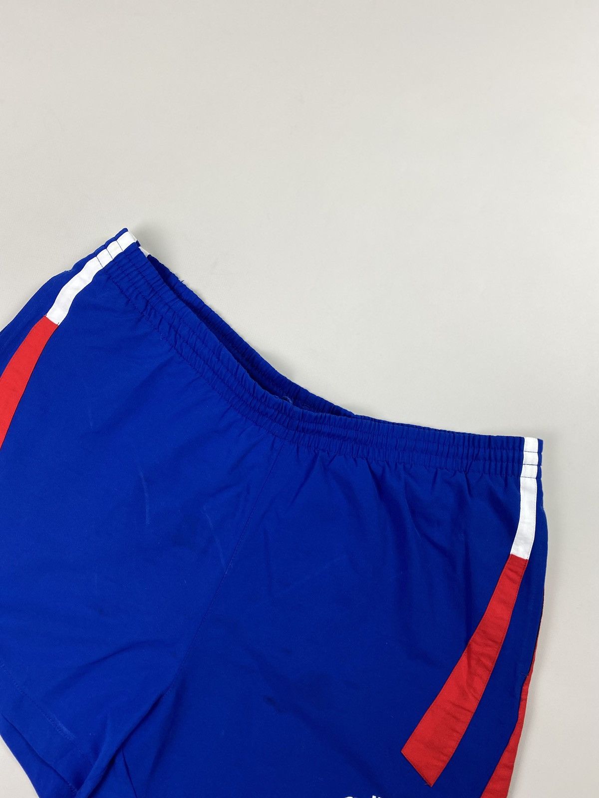 Vintage Adidas vintage men’s shorts size L Size US 34 / EU 50 - 4 Thumbnail