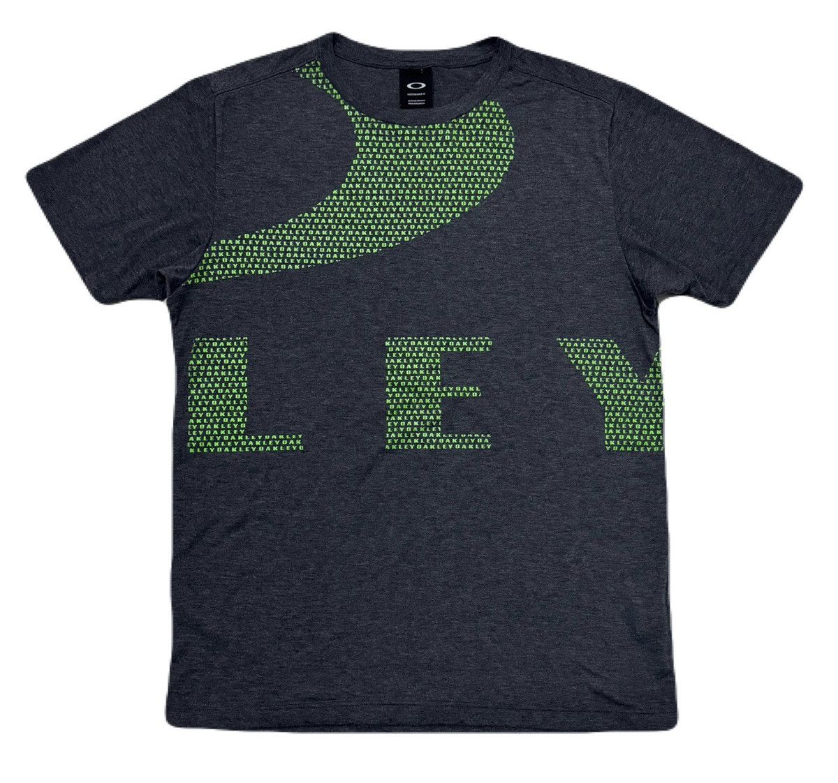 Oakley OAKLEY Tee Great Condition Size US L / EU 52-54 / 3 - 1 Thumbnail