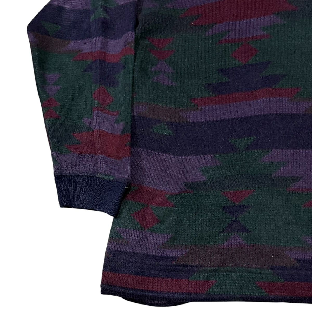 Billabong Vintage Billabong Native Design Turtleneck Fleece Jacket Size US L / EU 52-54 / 3 - 4 Thumbnail