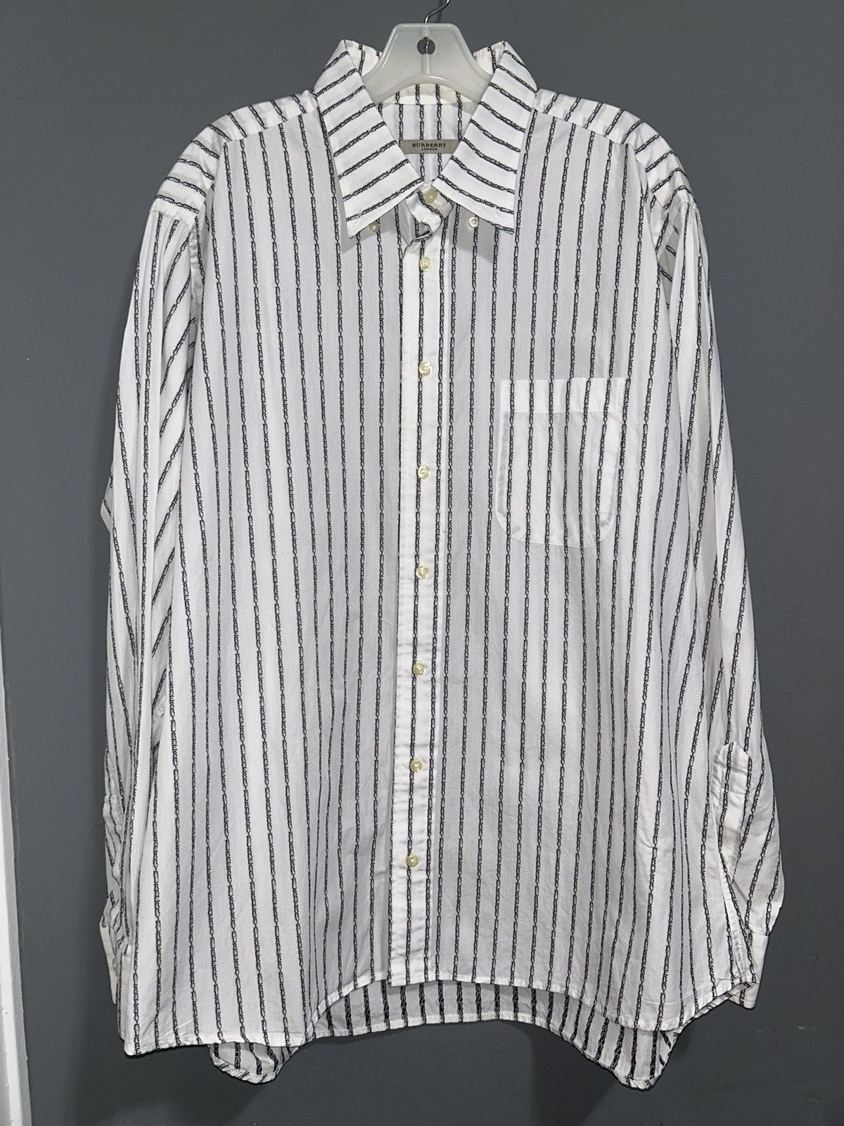 Burberry London Vintage White AOP Button Down Mens XL