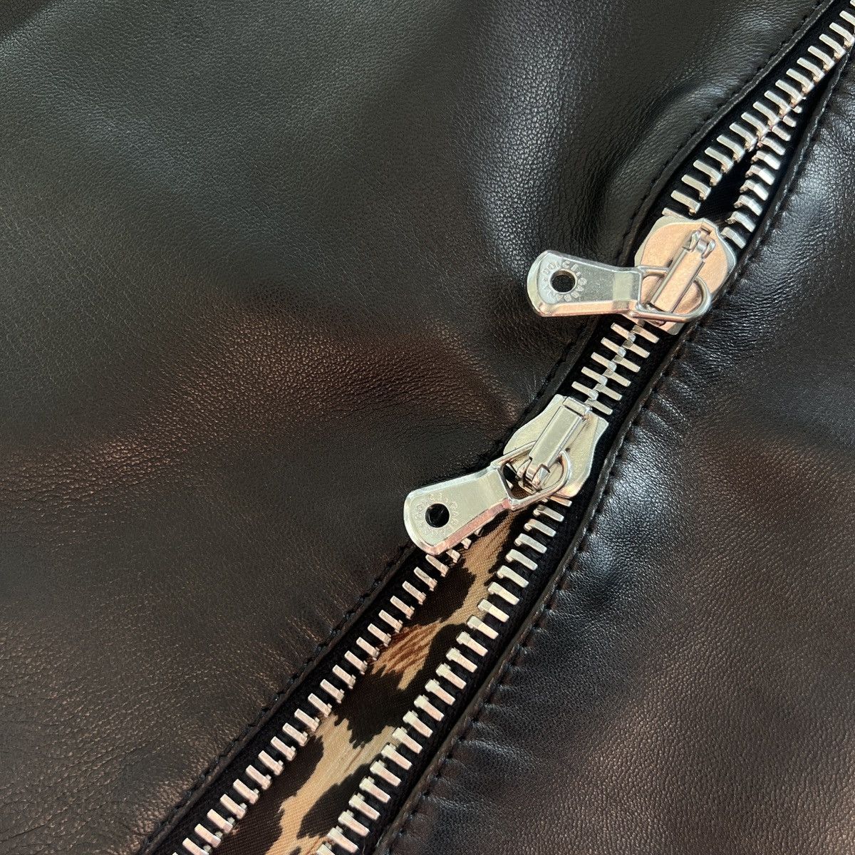 Dolce & Gabbana MULTI ZIP LEATHER SKIRT Size 26" / US 2 / IT 38 - 4 Thumbnail