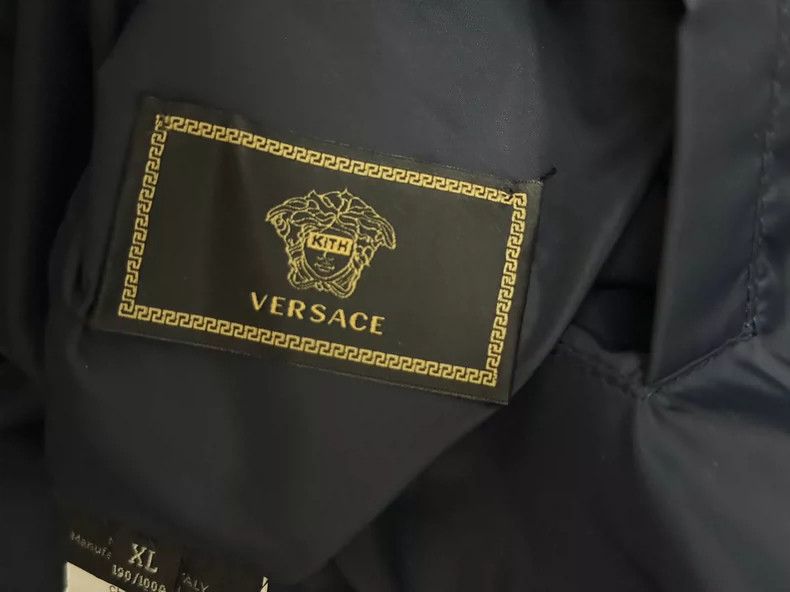 Versace Versace velor reversible jacket Size US XL / EU 56 / 4 - 7 Thumbnail