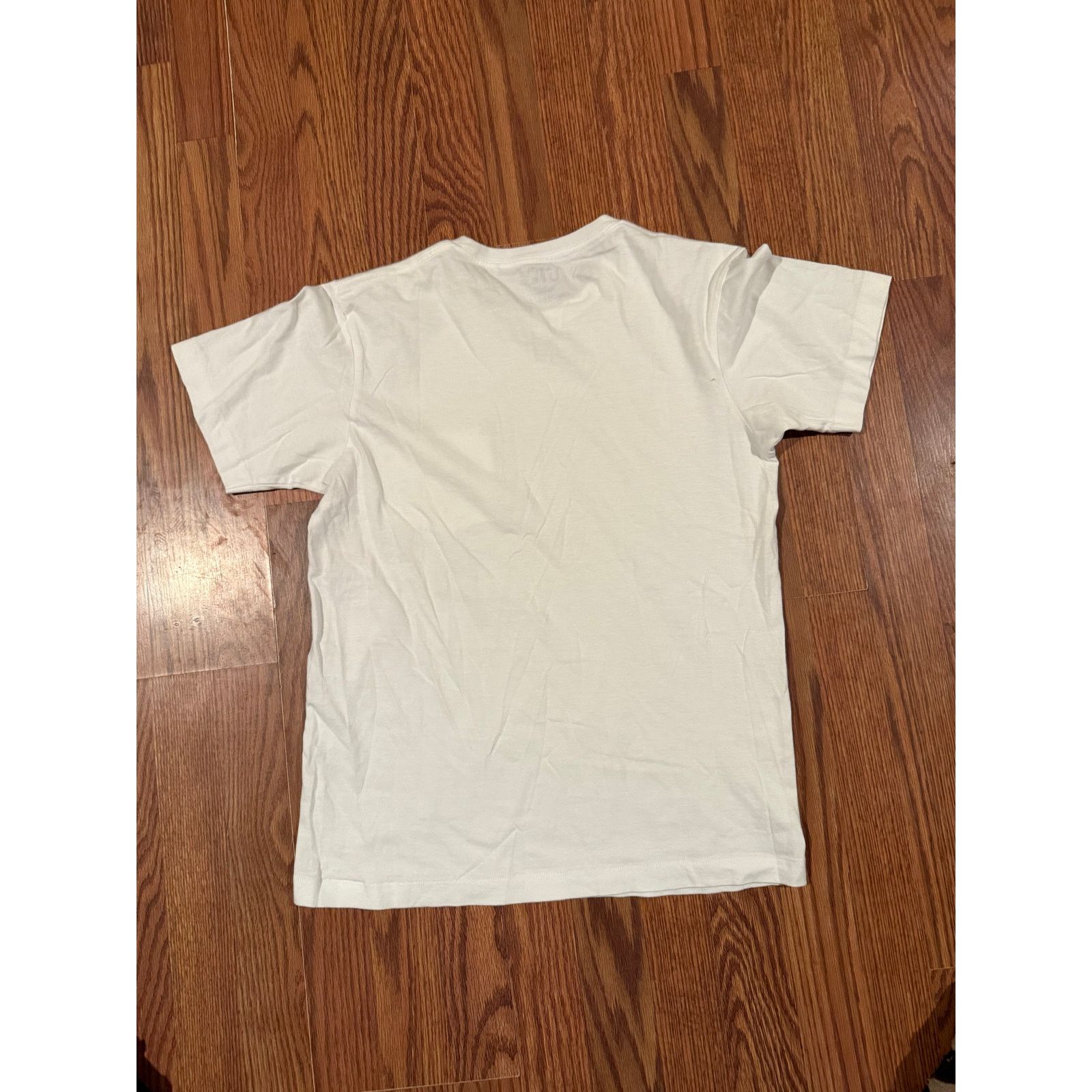Kaws Kaws fuzzy Heart Single Stitch Stitch Size US M / EU 48-50 / 2 - 3 Thumbnail