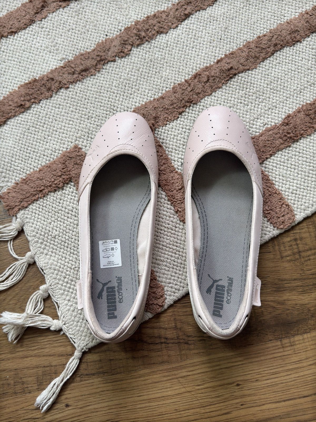Puma VINTAGE PUMA CUTE PINK BALLET Y2K SHOES Size US 7 / IT 37 - 3 Thumbnail