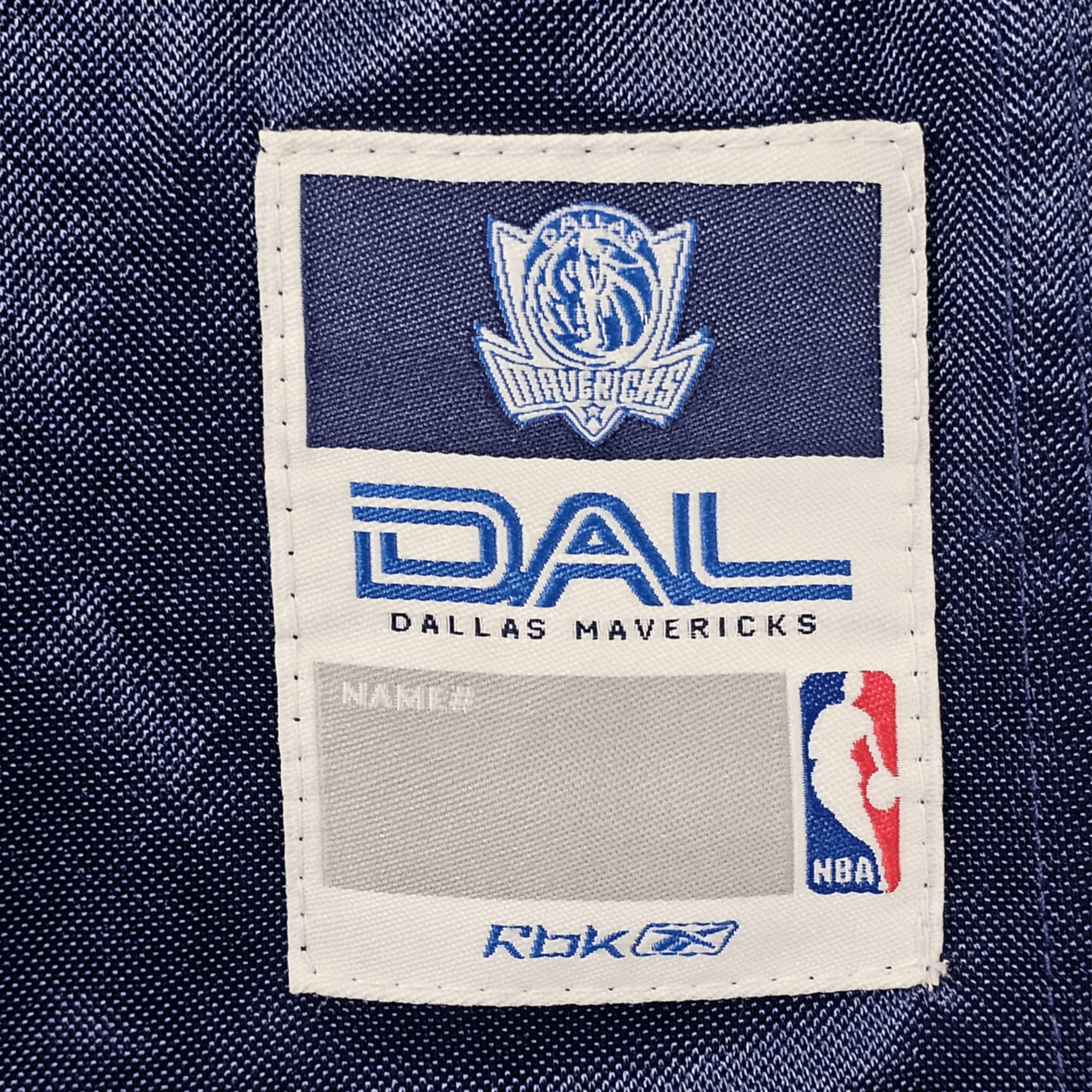 NBA × Reebok × Vintage Dallas Mavericks Vintage Y2K Dirk Nowitzki Reebok Jersey Size US L / EU 52-54 / 3 - 4 Thumbnail